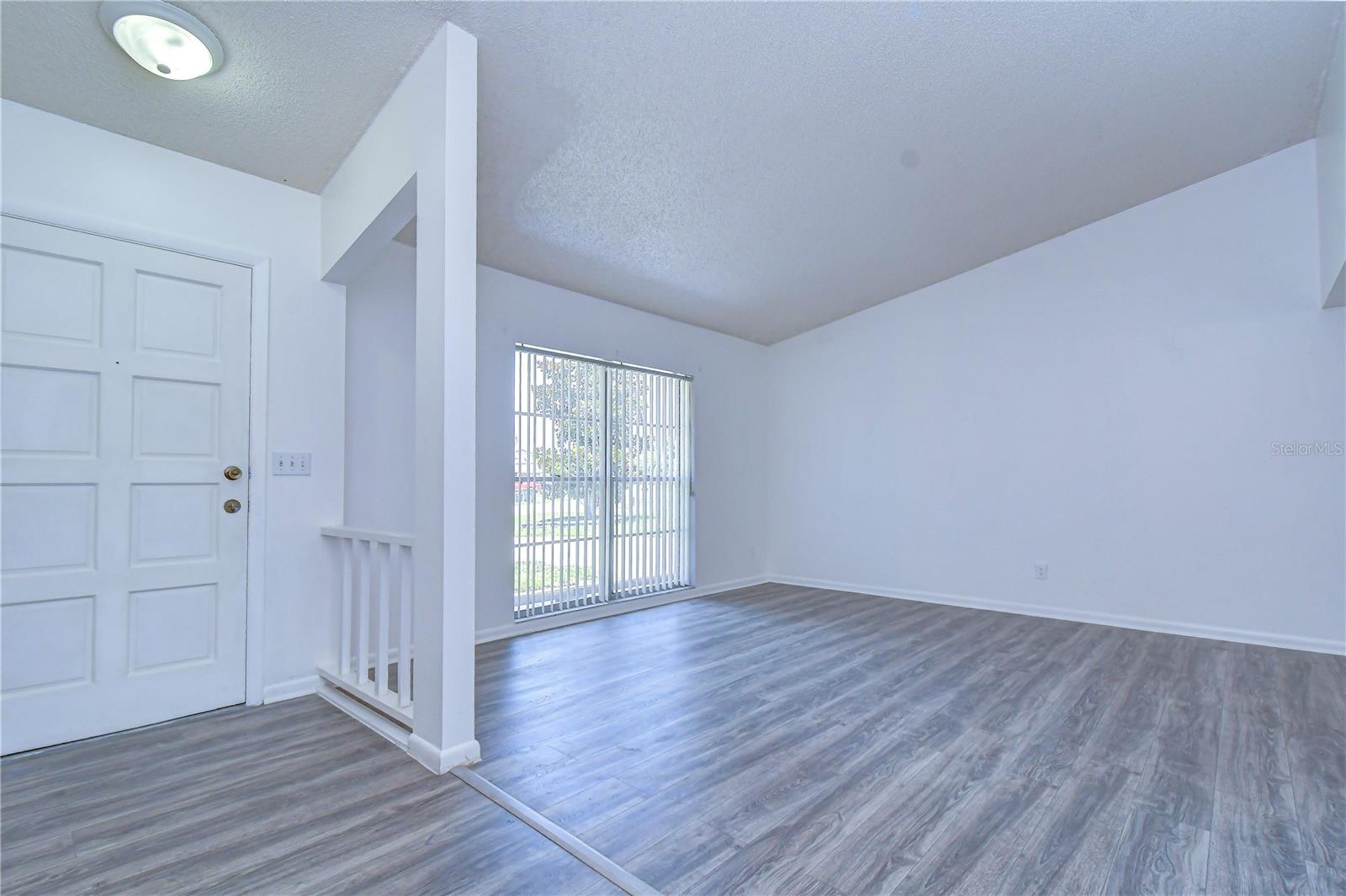 7214 NIA LN