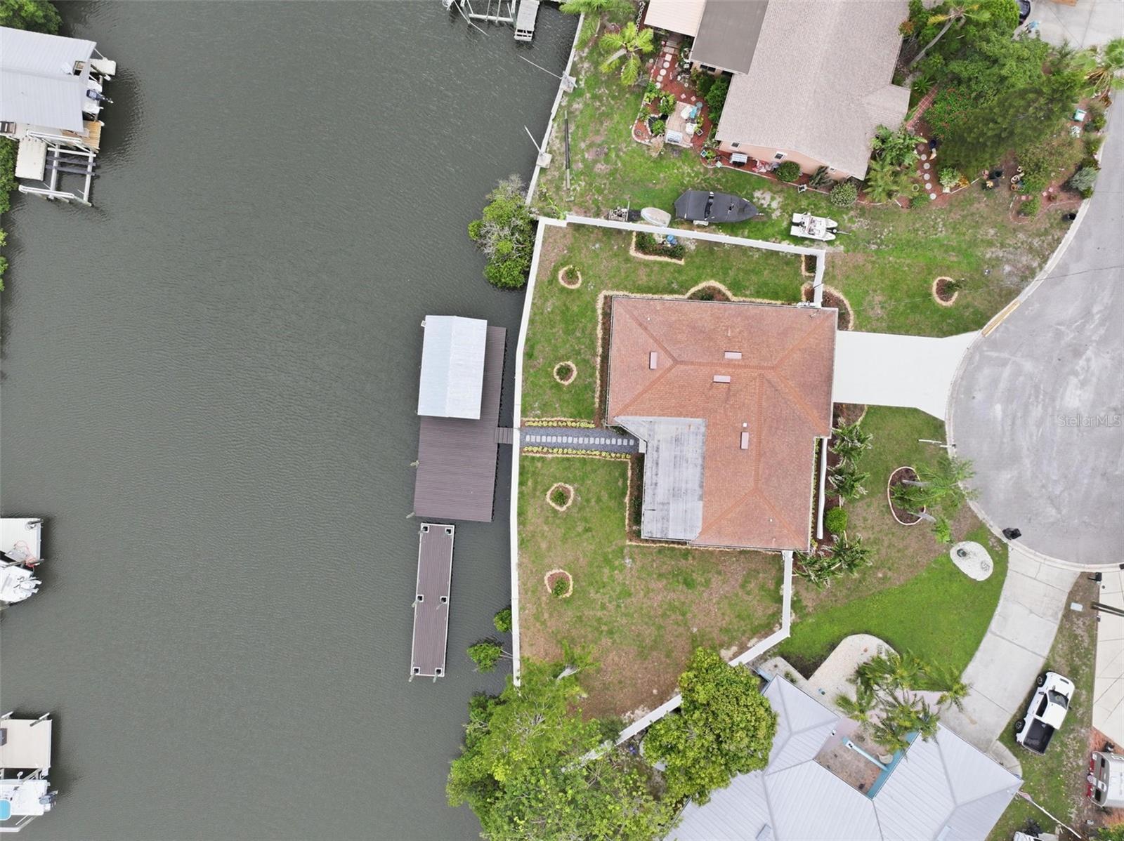 604 KINGSTON CT