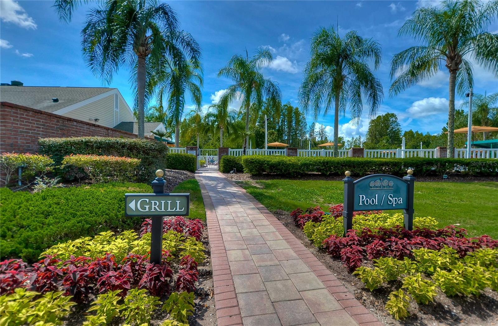 8049 SANGUINELLI RD