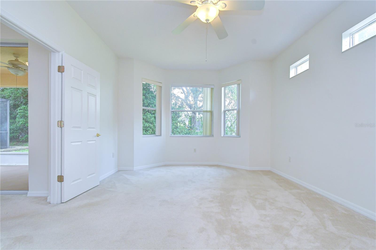 8049 SANGUINELLI RD