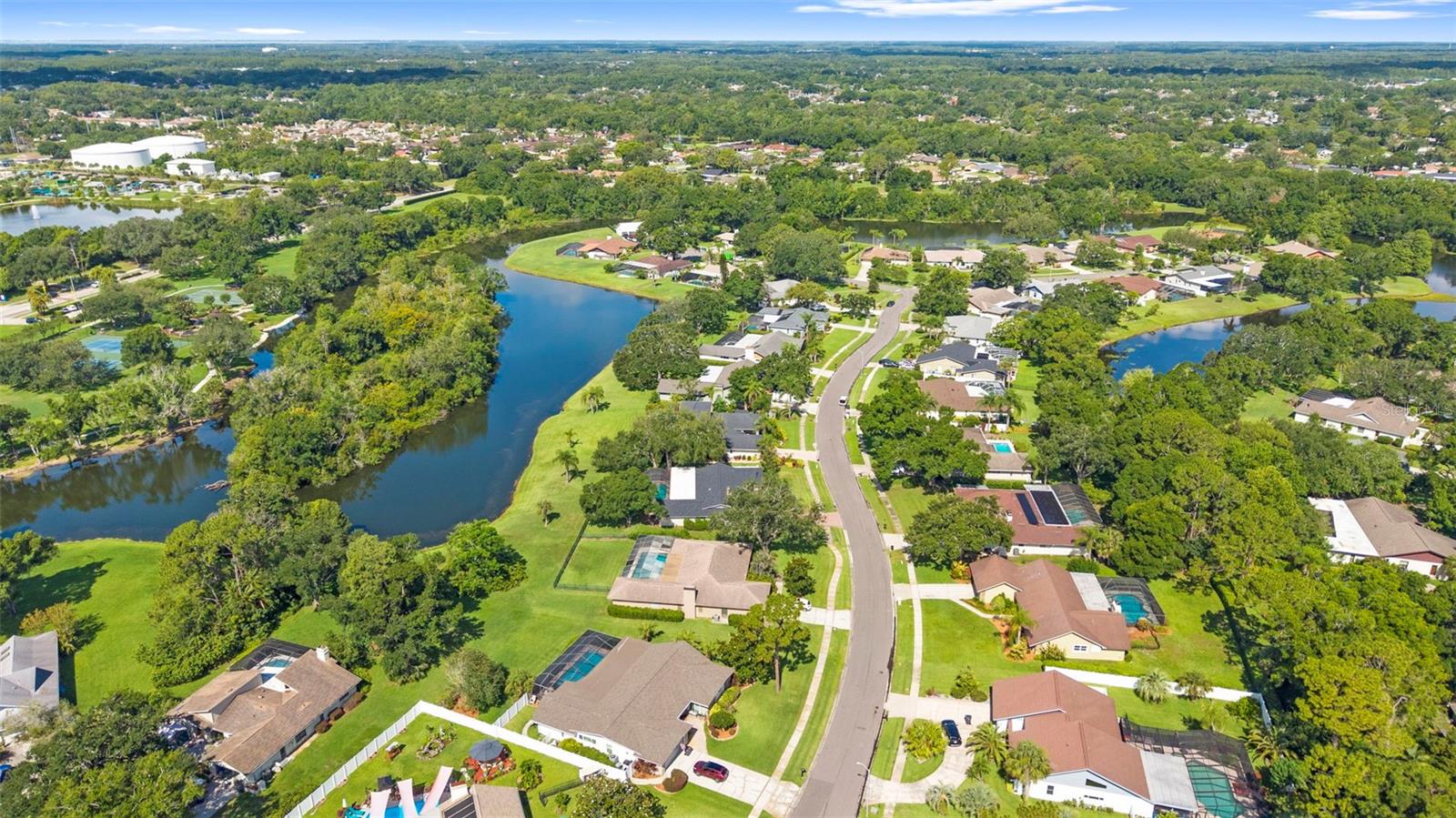 4308 MIDDLE LAKE DR