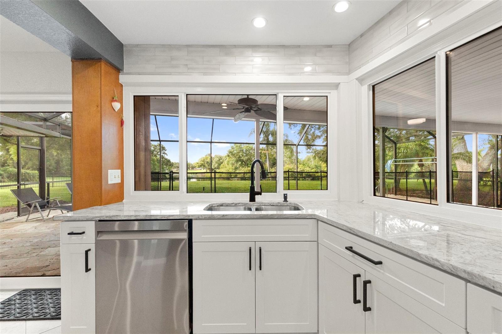 4308 MIDDLE LAKE DR