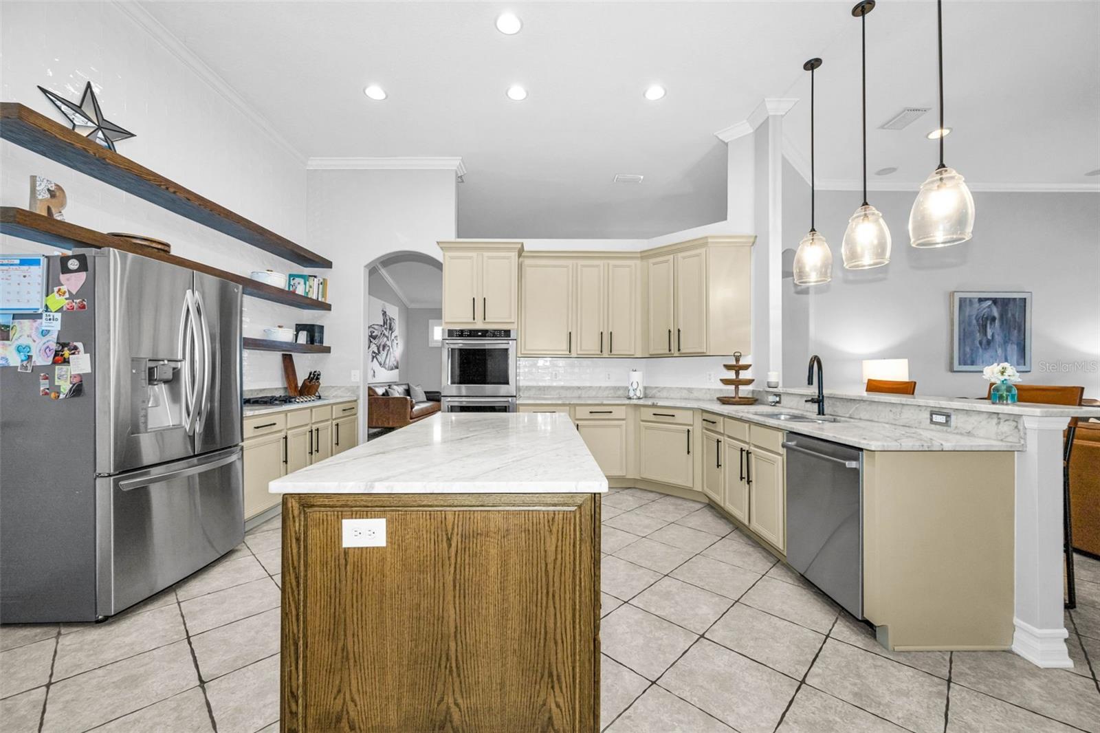 16207 RAMBLING RD