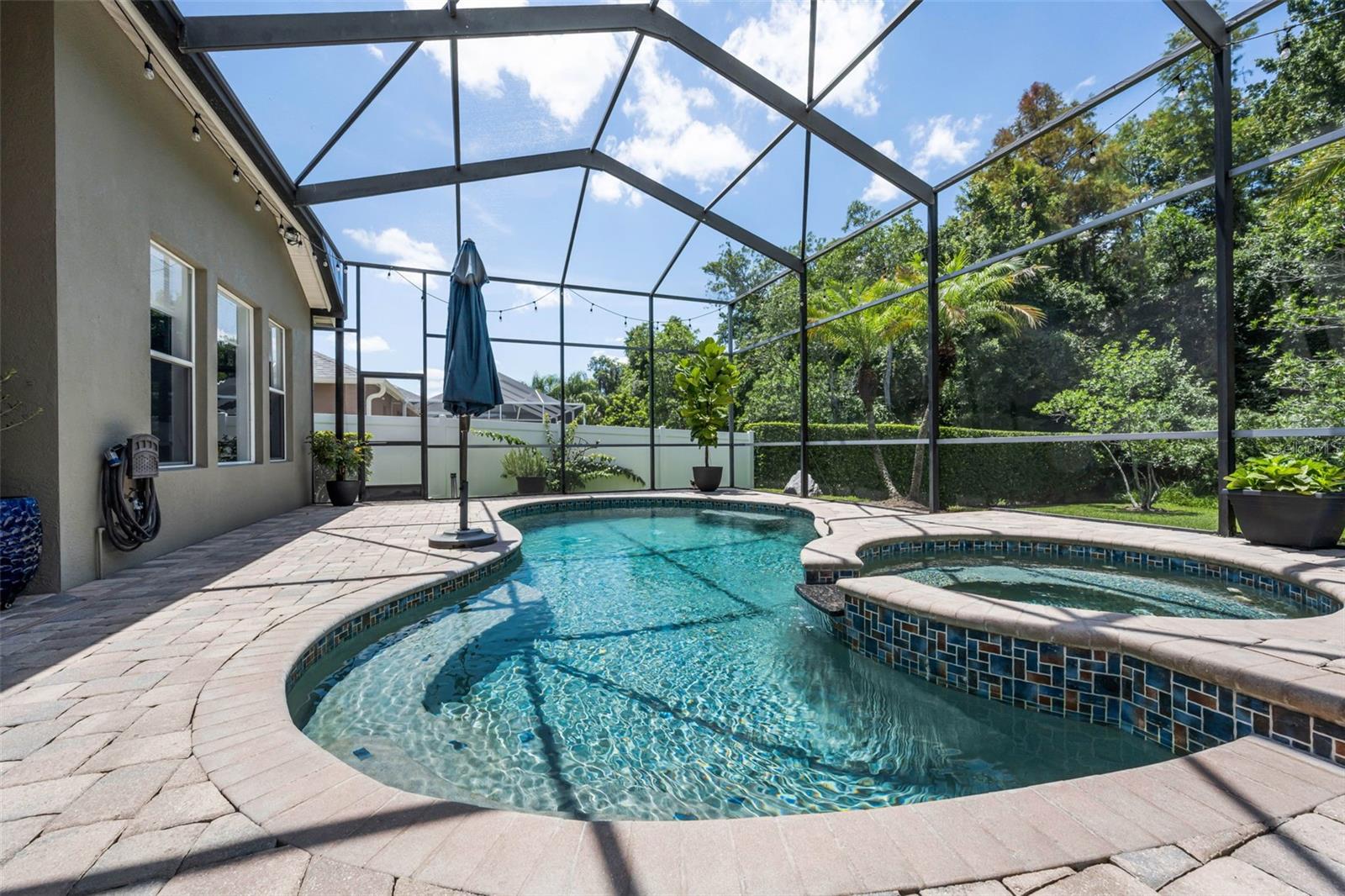 16207 RAMBLING RD