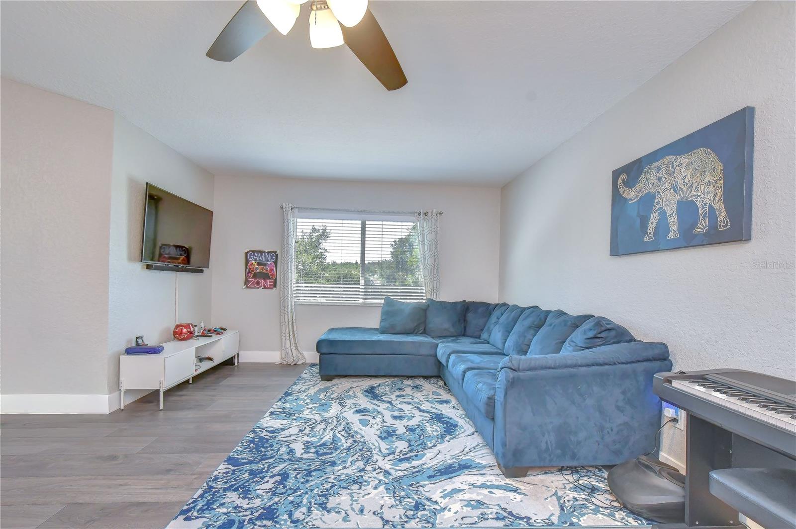 19312 SEA MIST LN