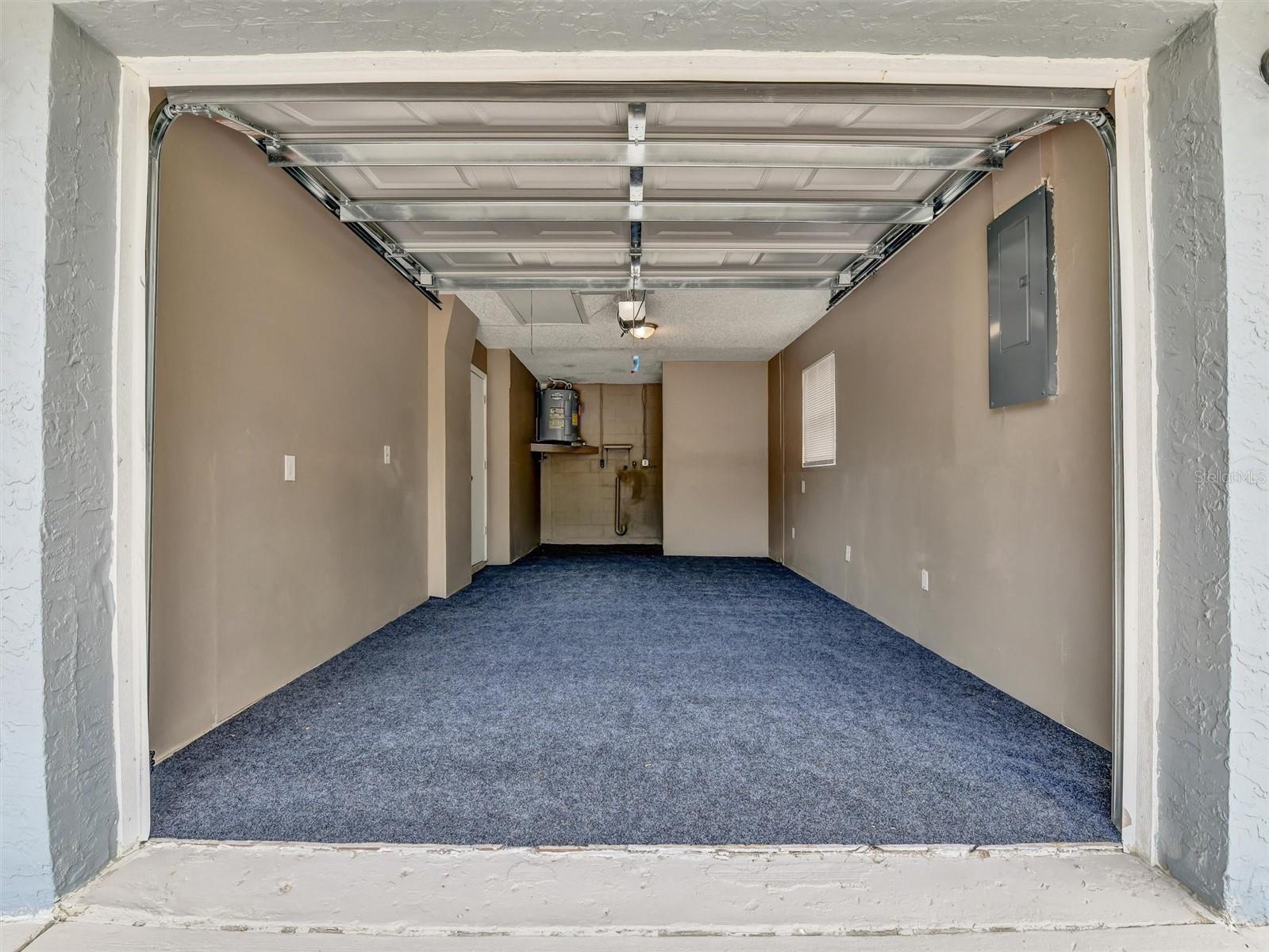 7138 OAKWOOD DR