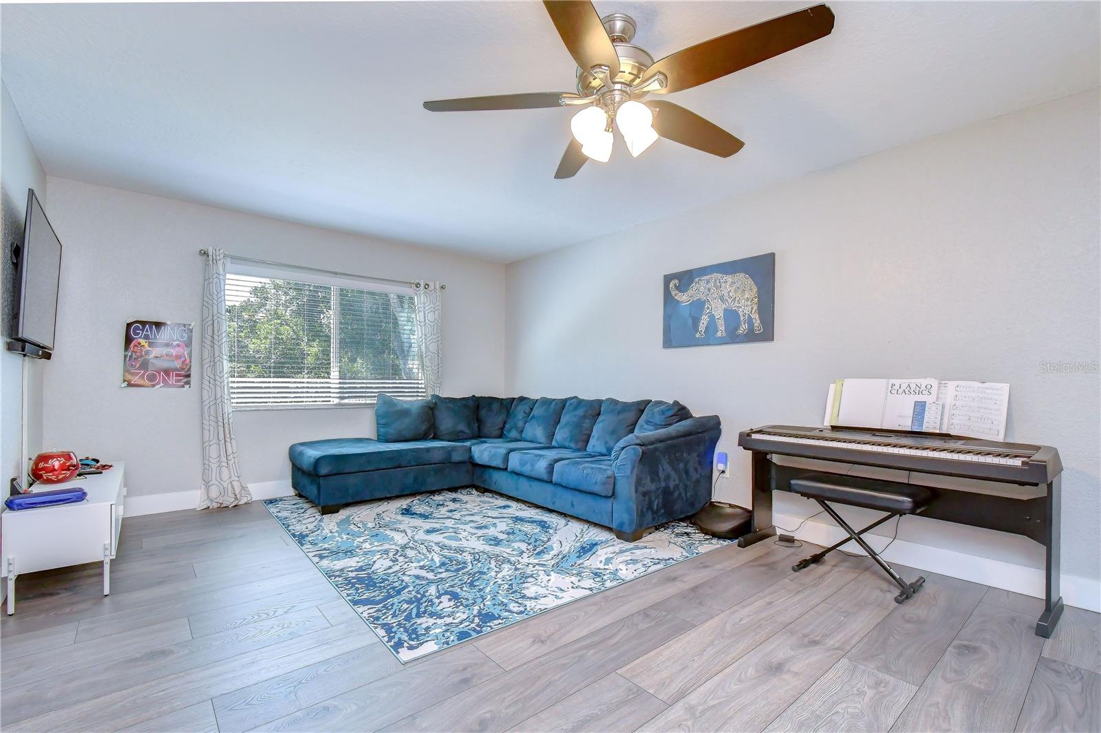 19312 SEA MIST LN
