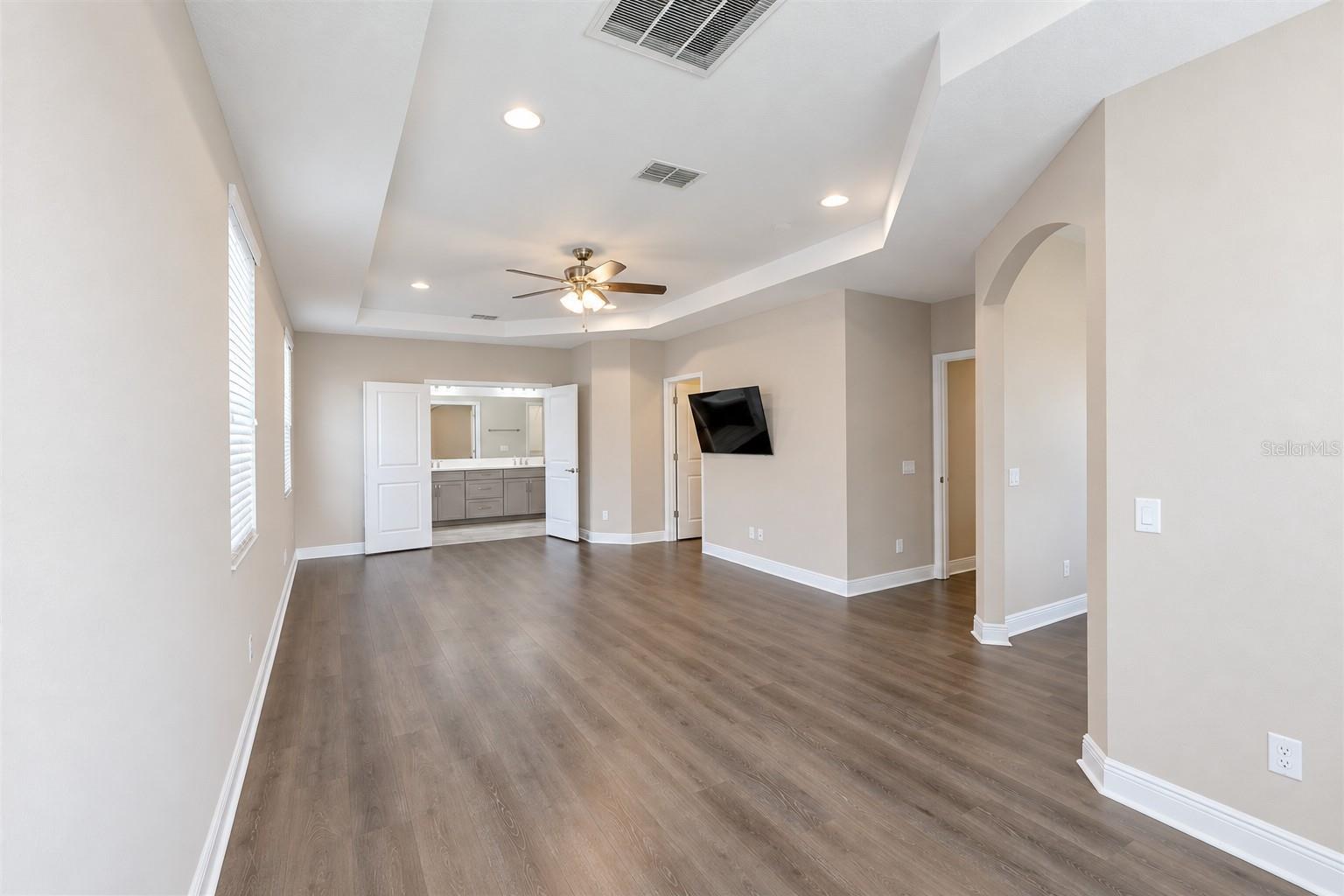 1741 CHERRY WALK RD