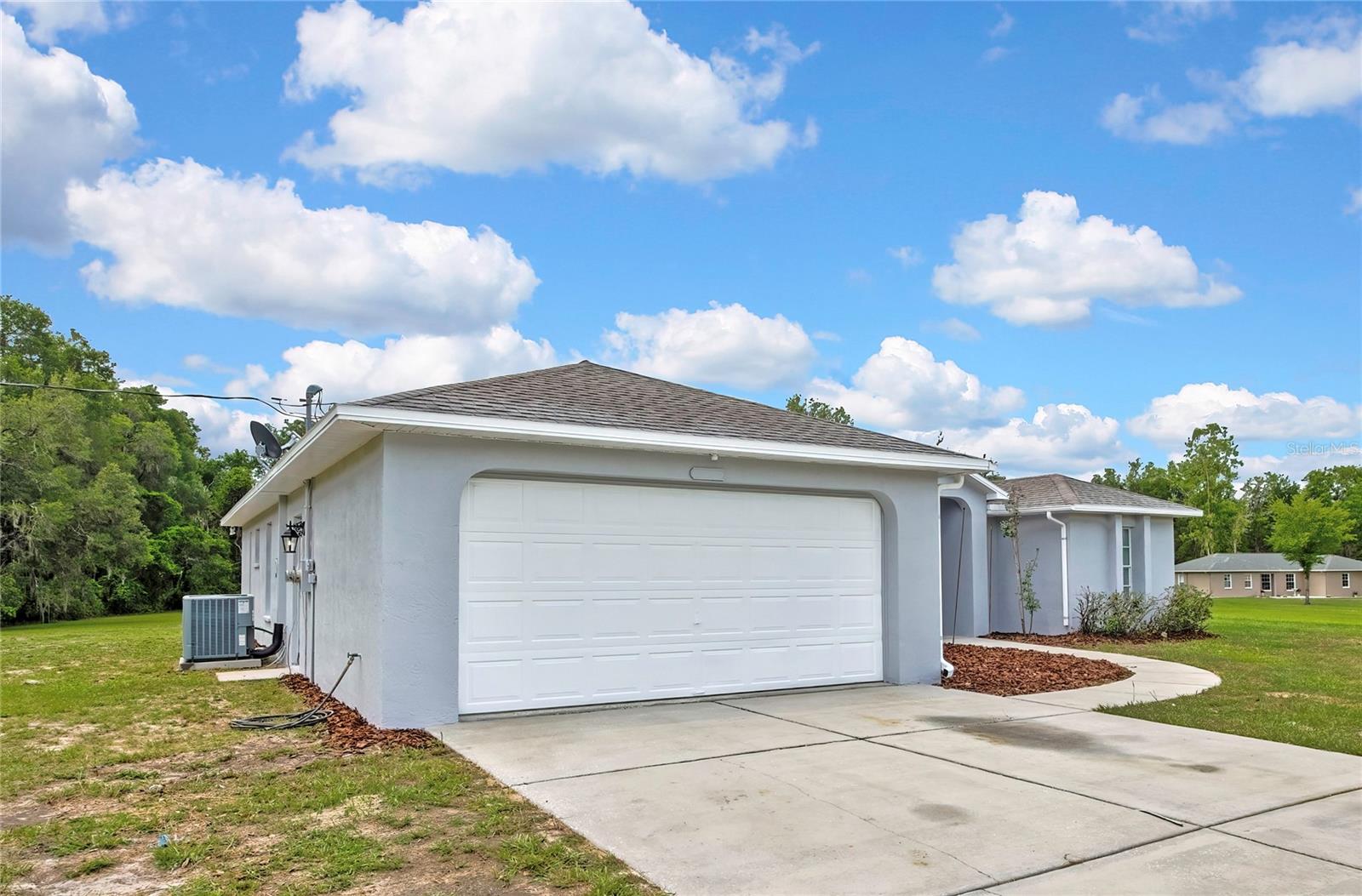 20136 TWIN OAKS RD
