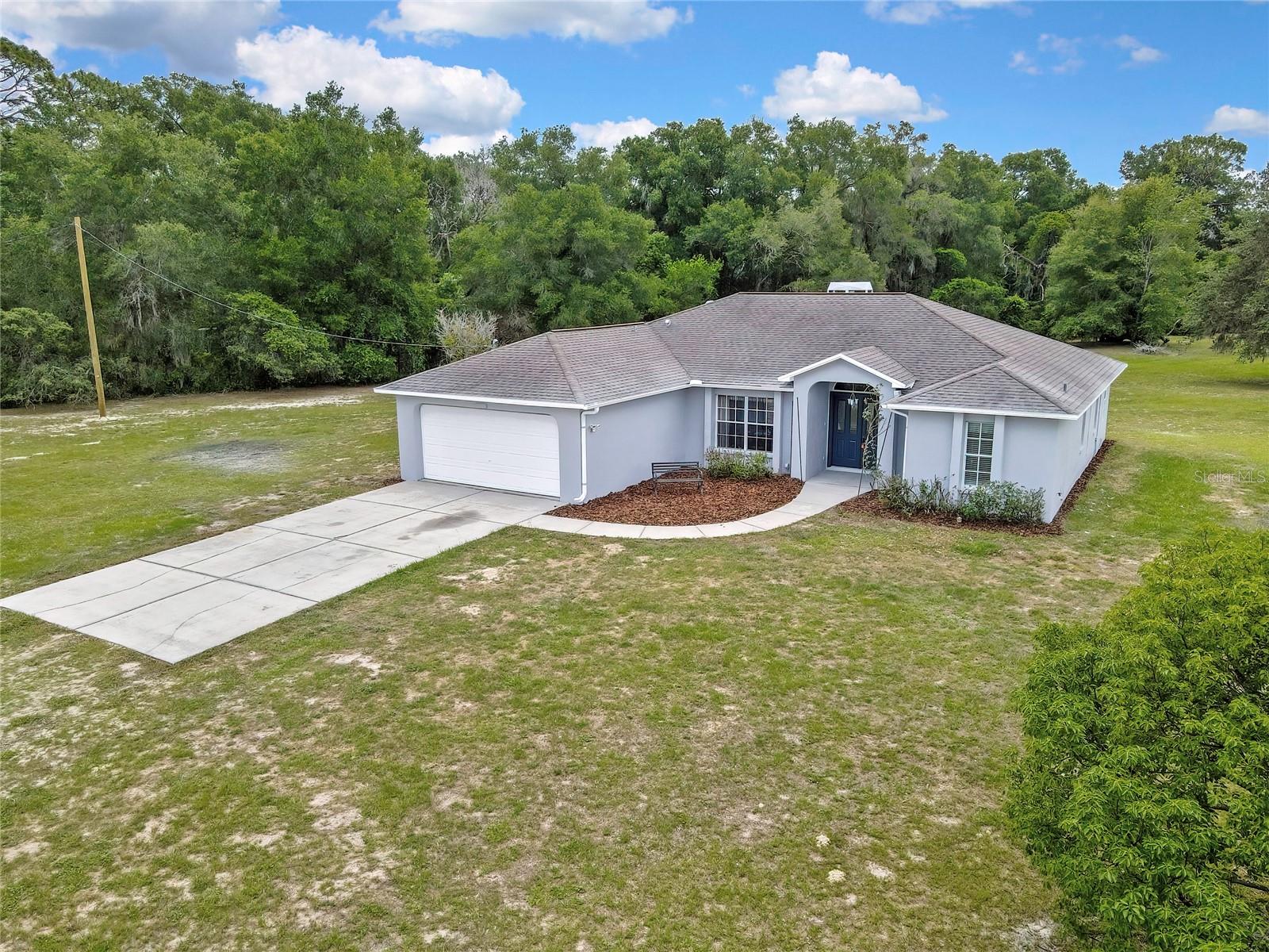 20136 TWIN OAKS RD