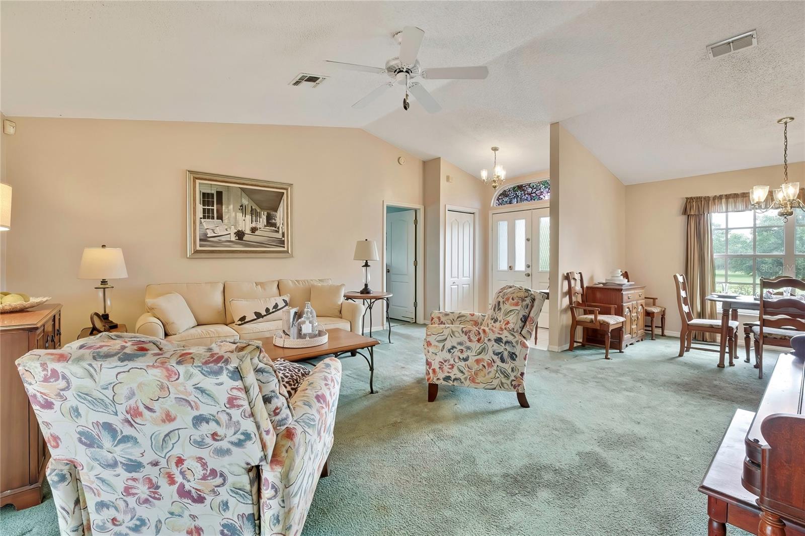 20136 TWIN OAKS RD