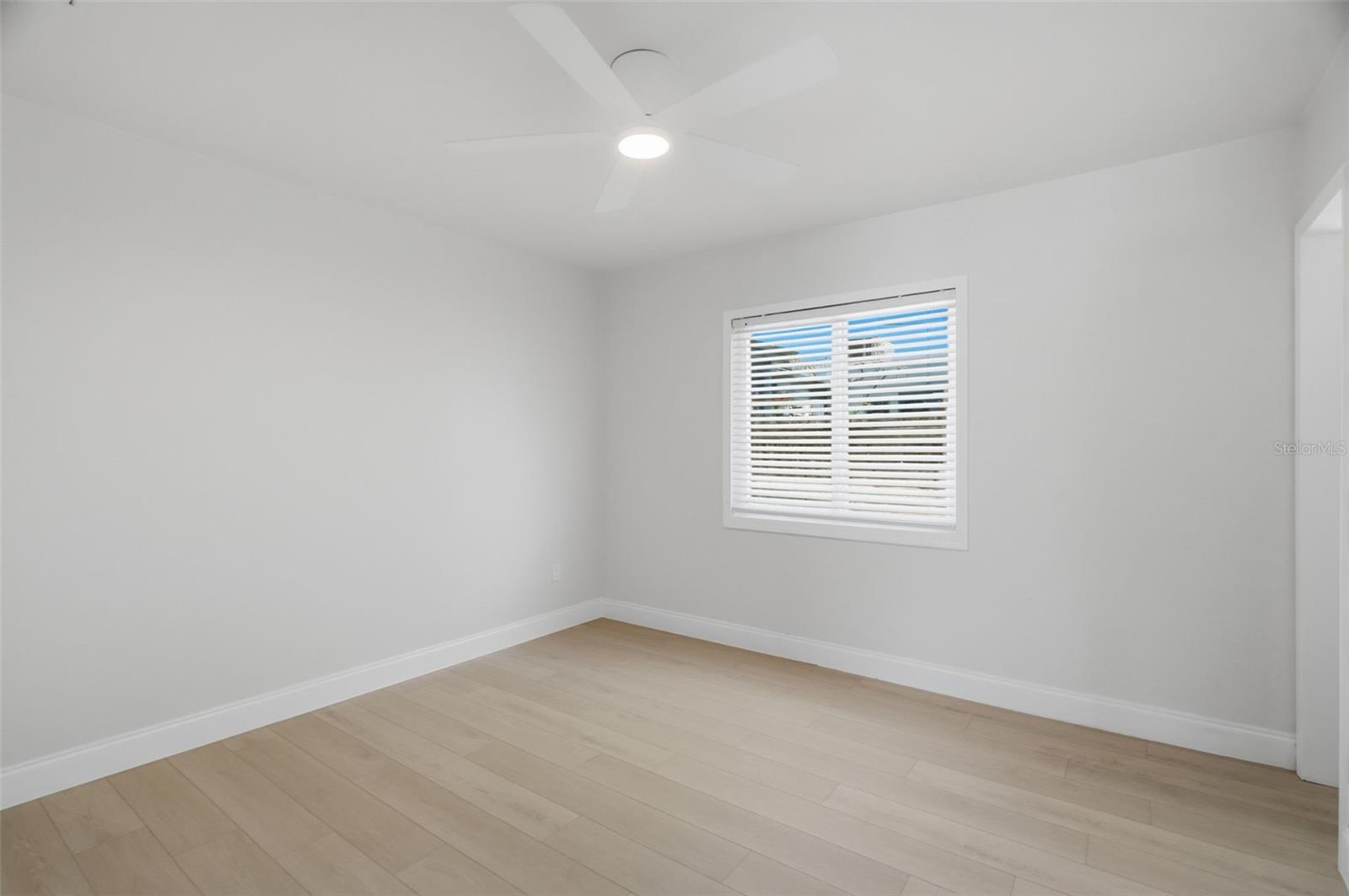 3101 BEACH BLVD S #1-5