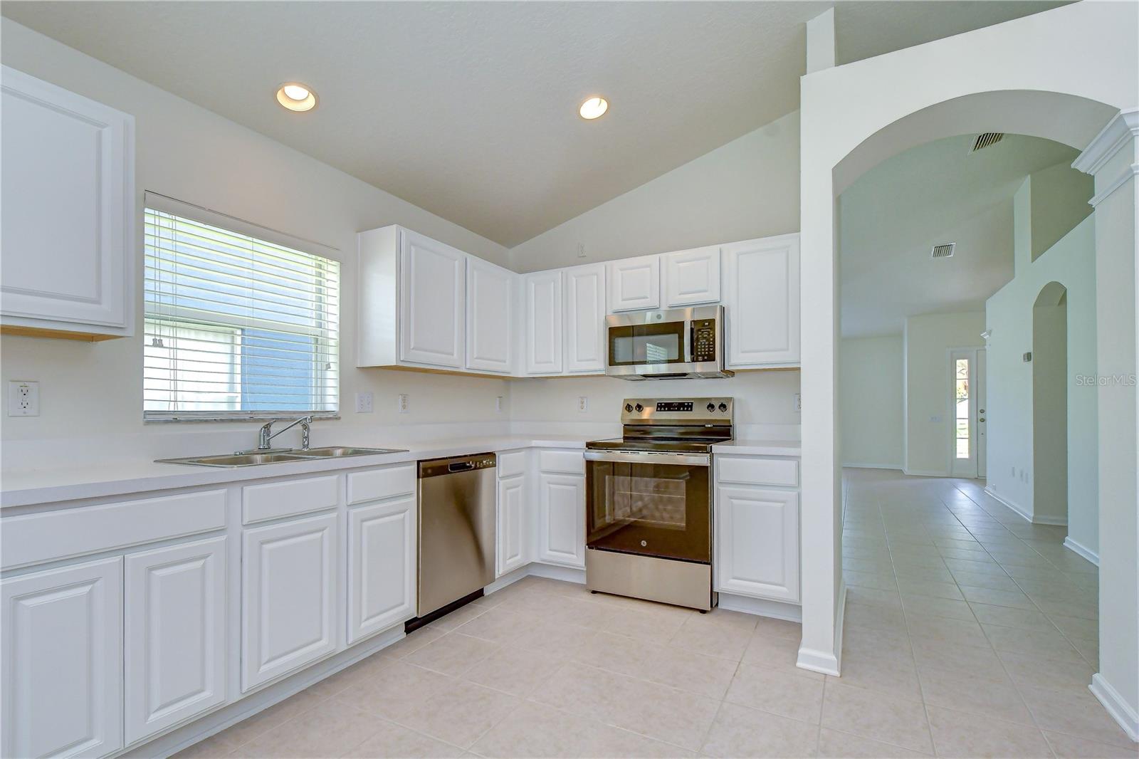 7548 GRANITVILLE DR