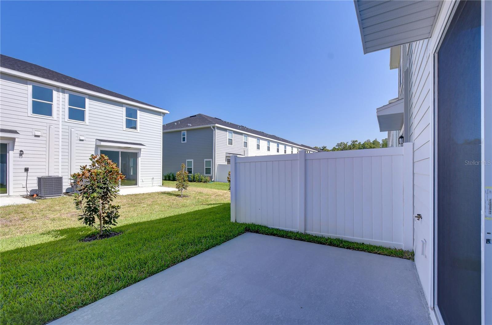 20253 LOU ANGELA LN