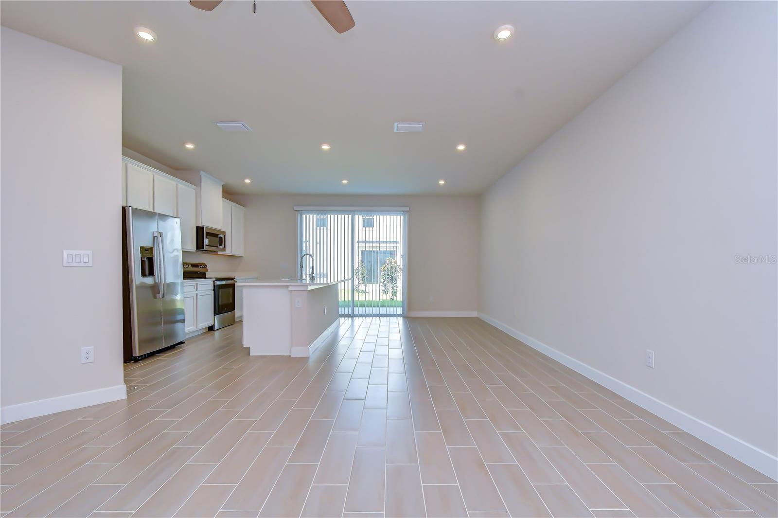 20253 LOU ANGELA LN
