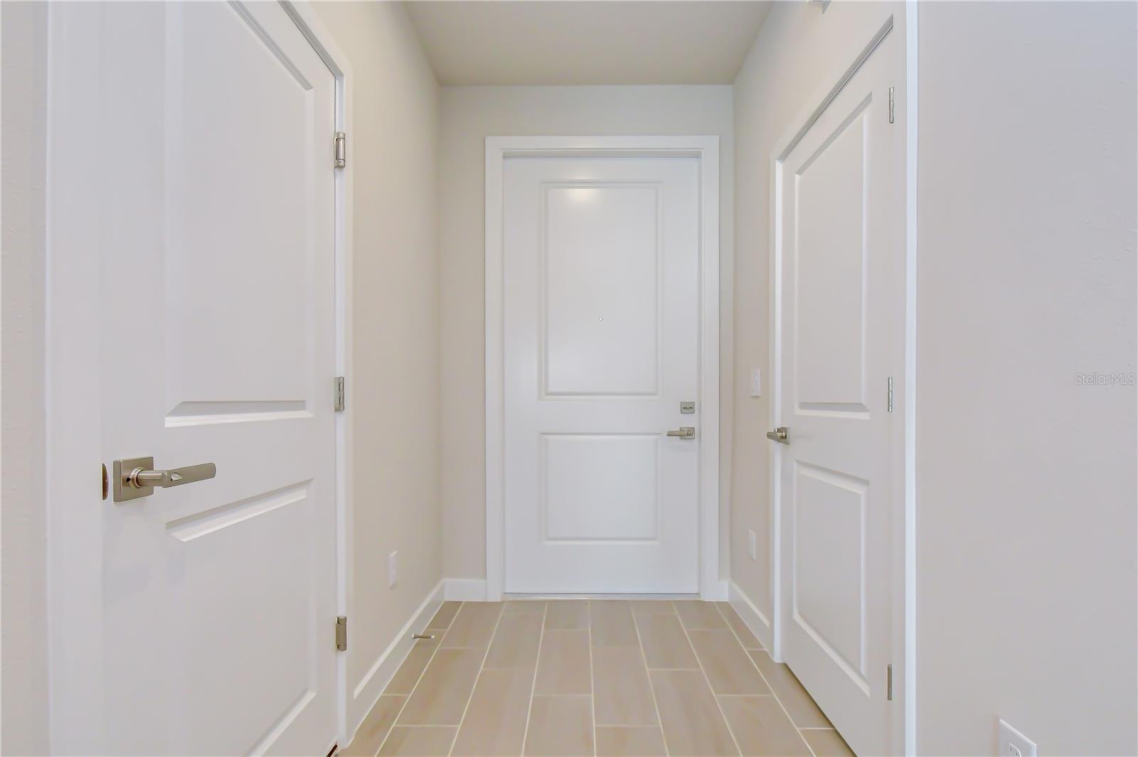 20253 LOU ANGELA LN