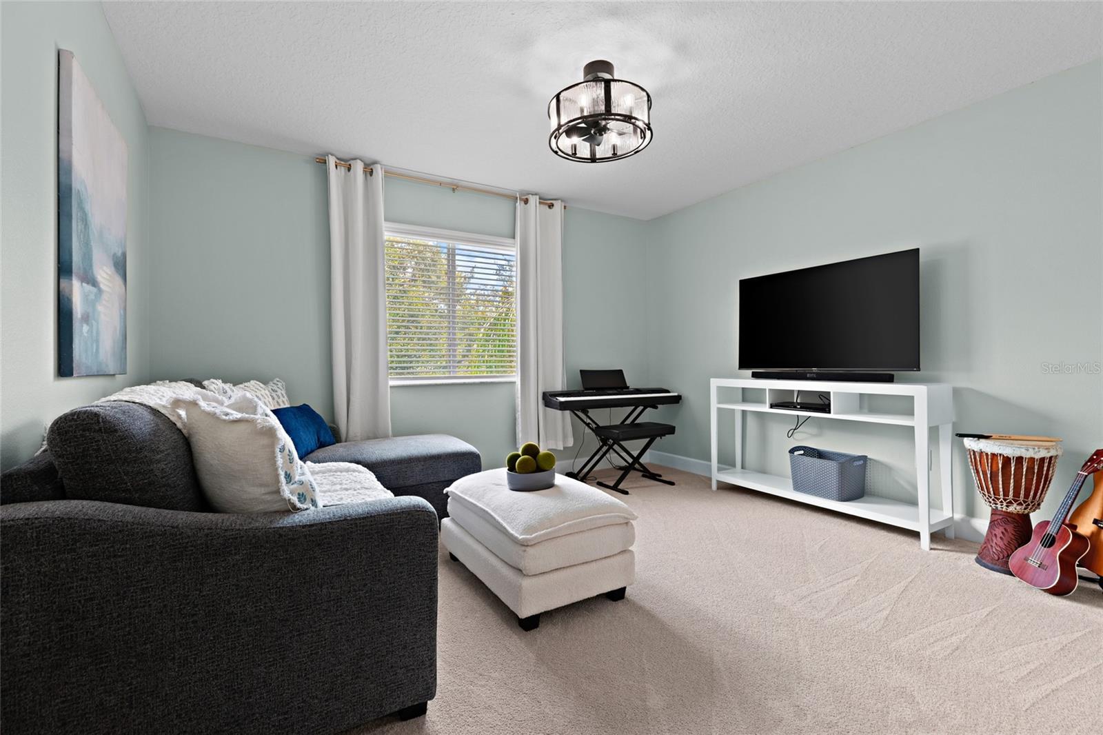 18923 FISHERMANS BEND DR