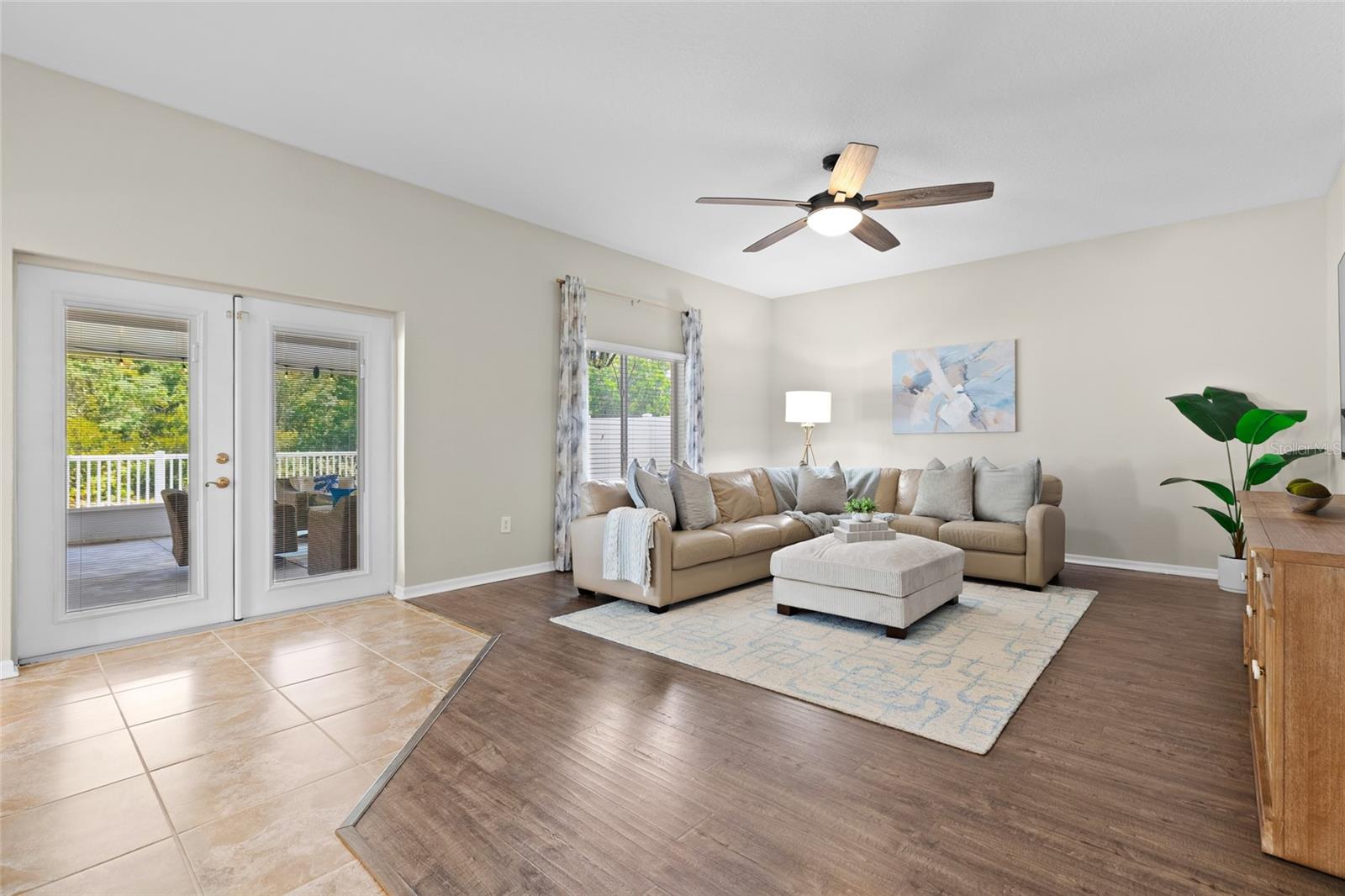 18923 FISHERMANS BEND DR