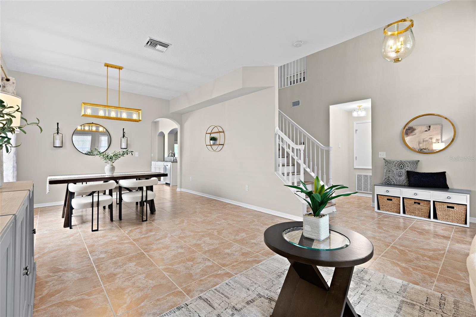 18923 FISHERMANS BEND DR