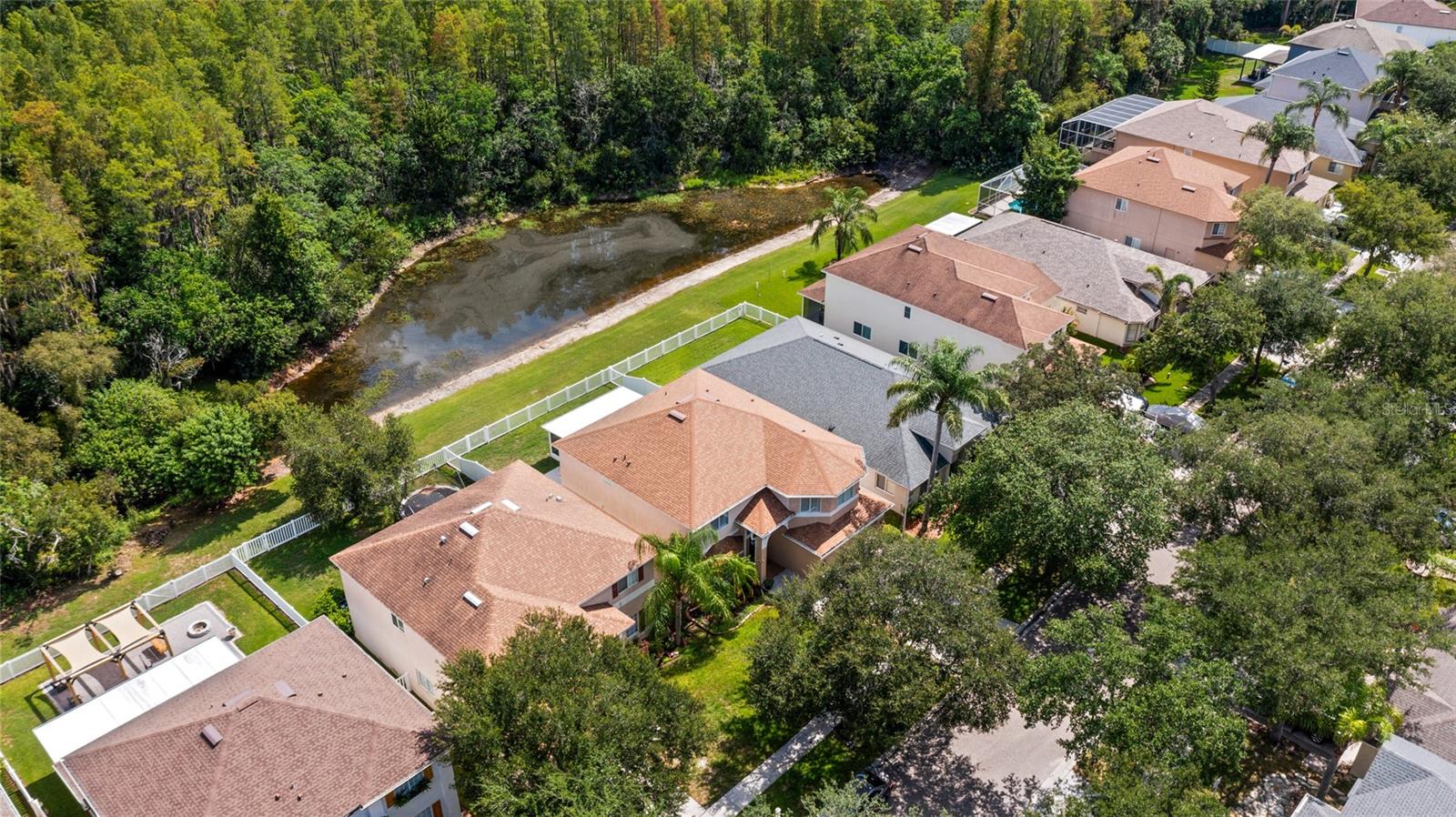 18923 FISHERMANS BEND DR
