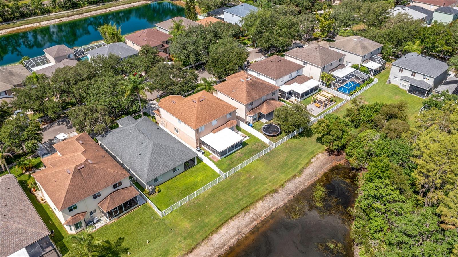 18923 FISHERMANS BEND DR