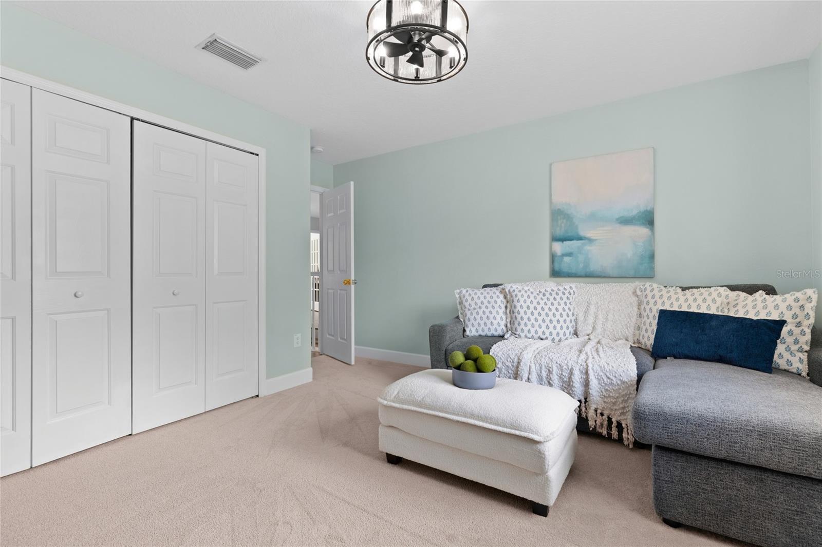 18923 FISHERMANS BEND DR