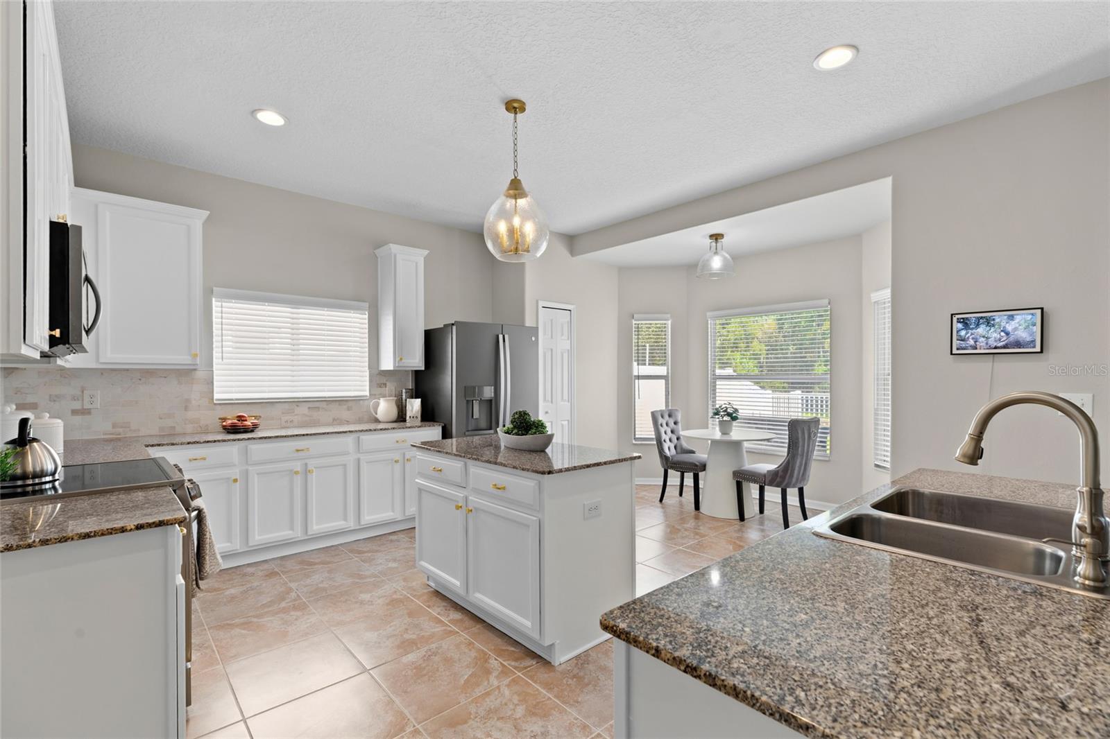 18923 FISHERMANS BEND DR