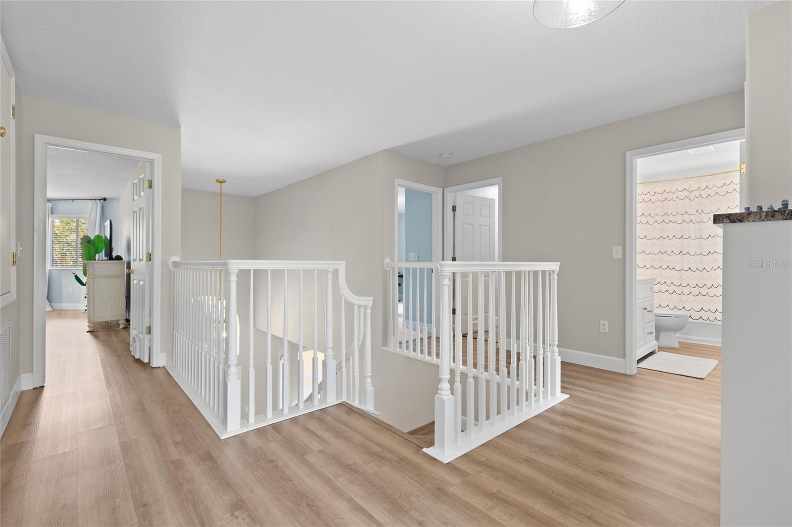 18923 FISHERMANS BEND DR