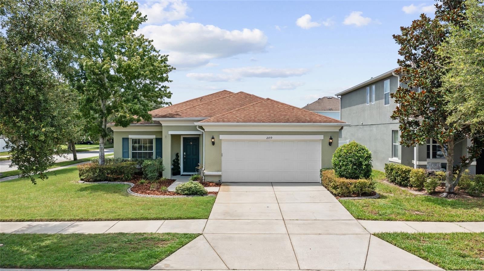 2719 CYPRESS BOWL RD