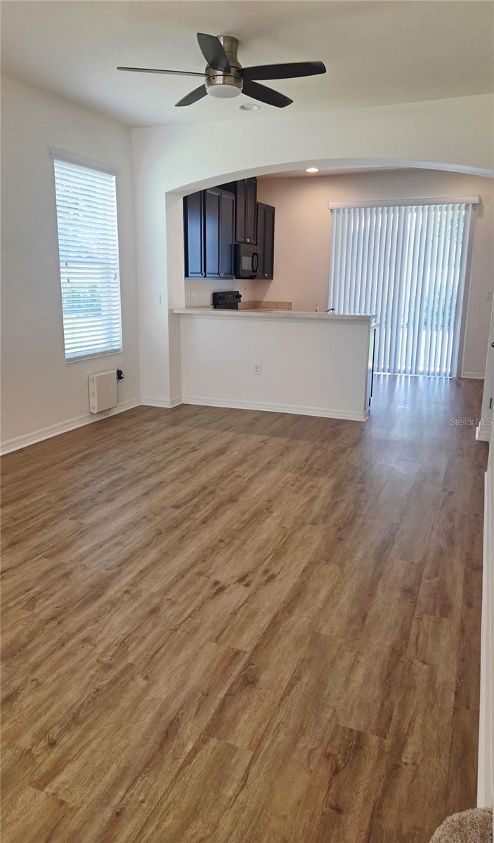 8821 WALNUT GABLE CT