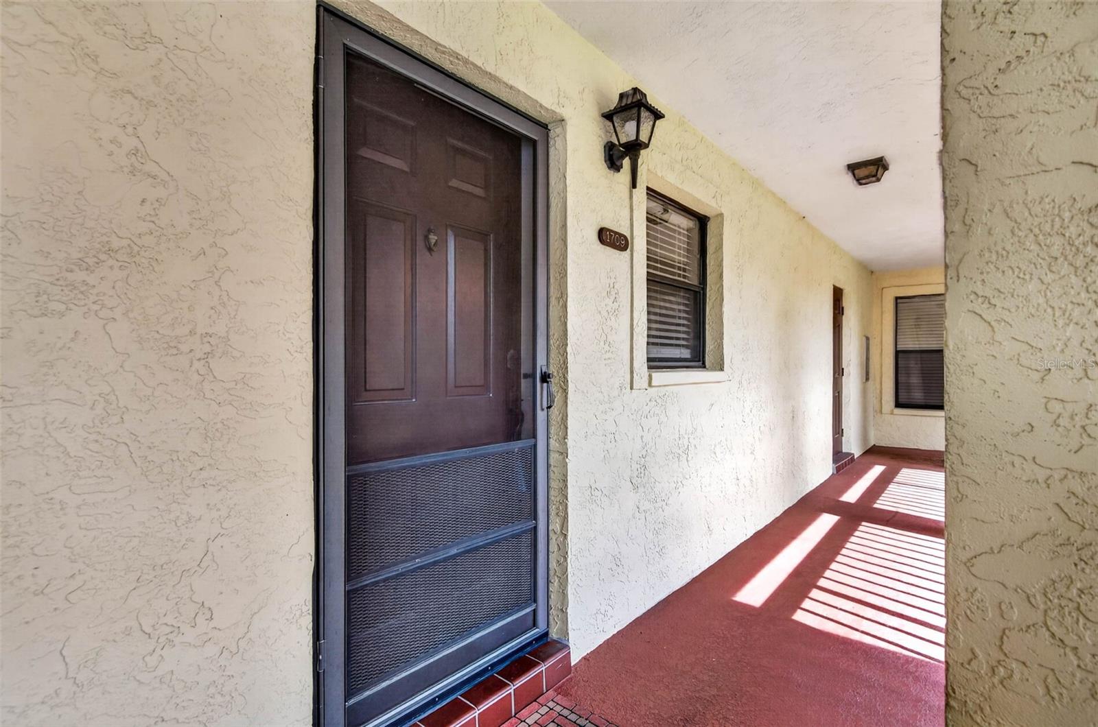 1709 HAMMOCK PINE BLVD #1709