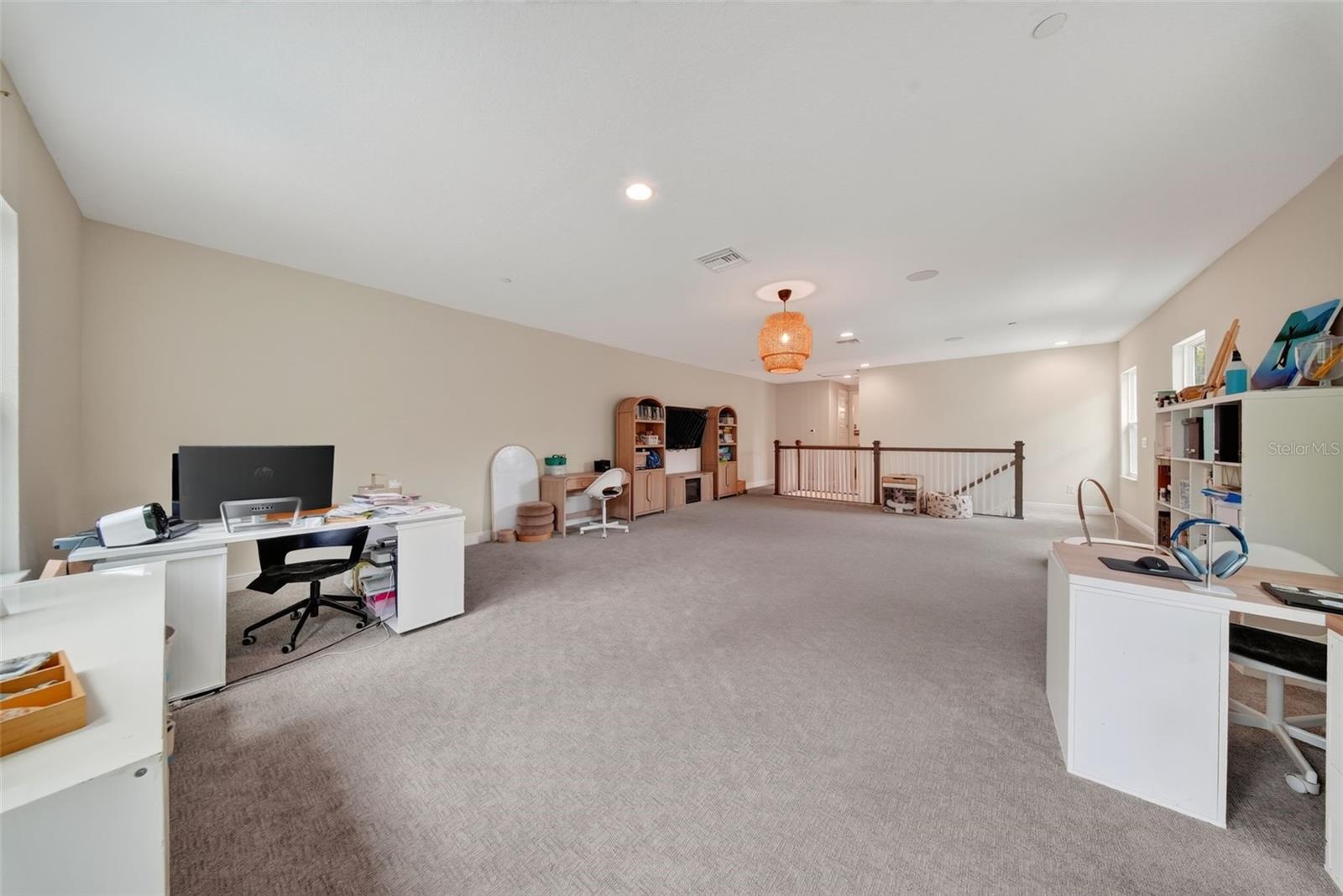 2304 CLEMENT RD