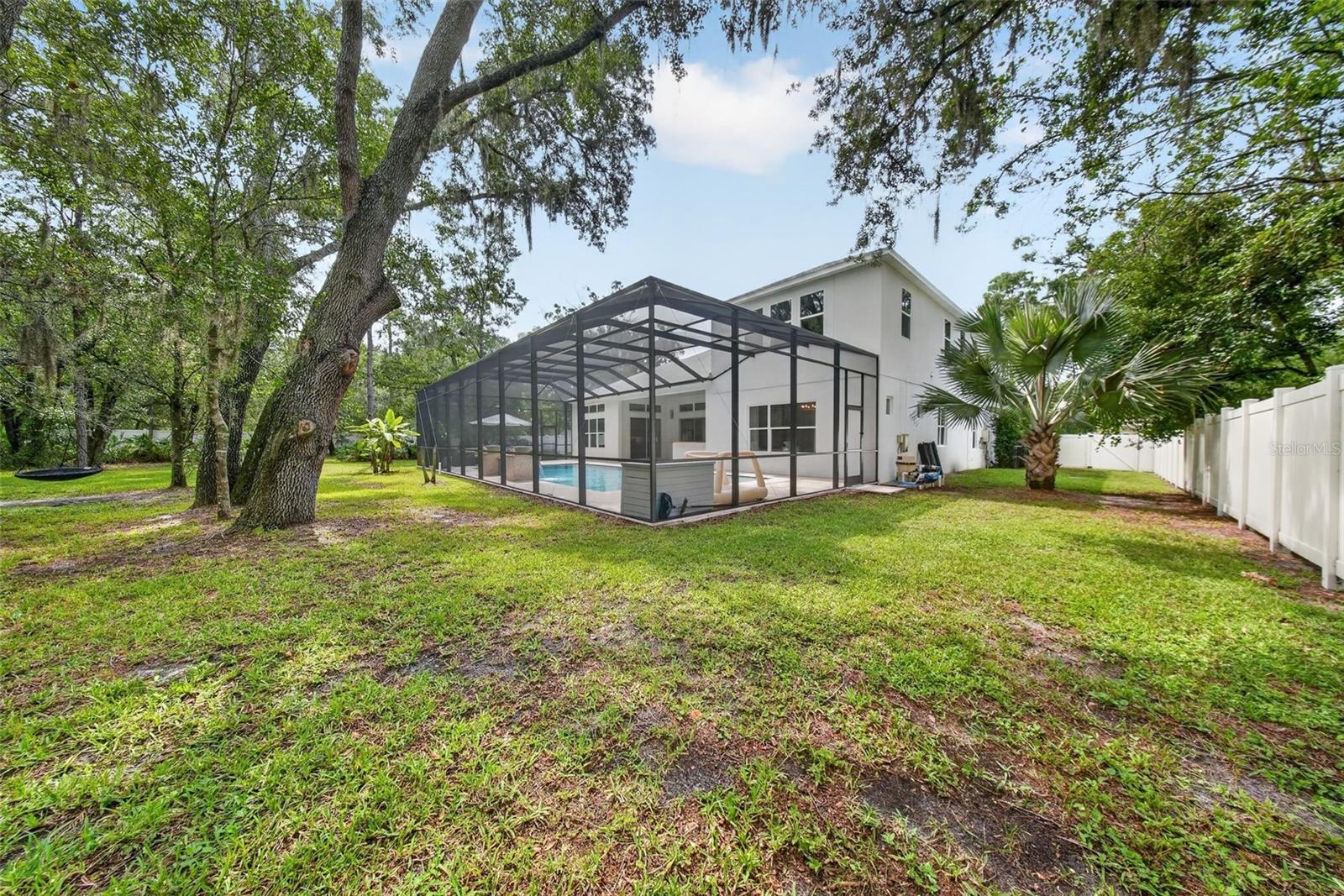 2304 CLEMENT RD