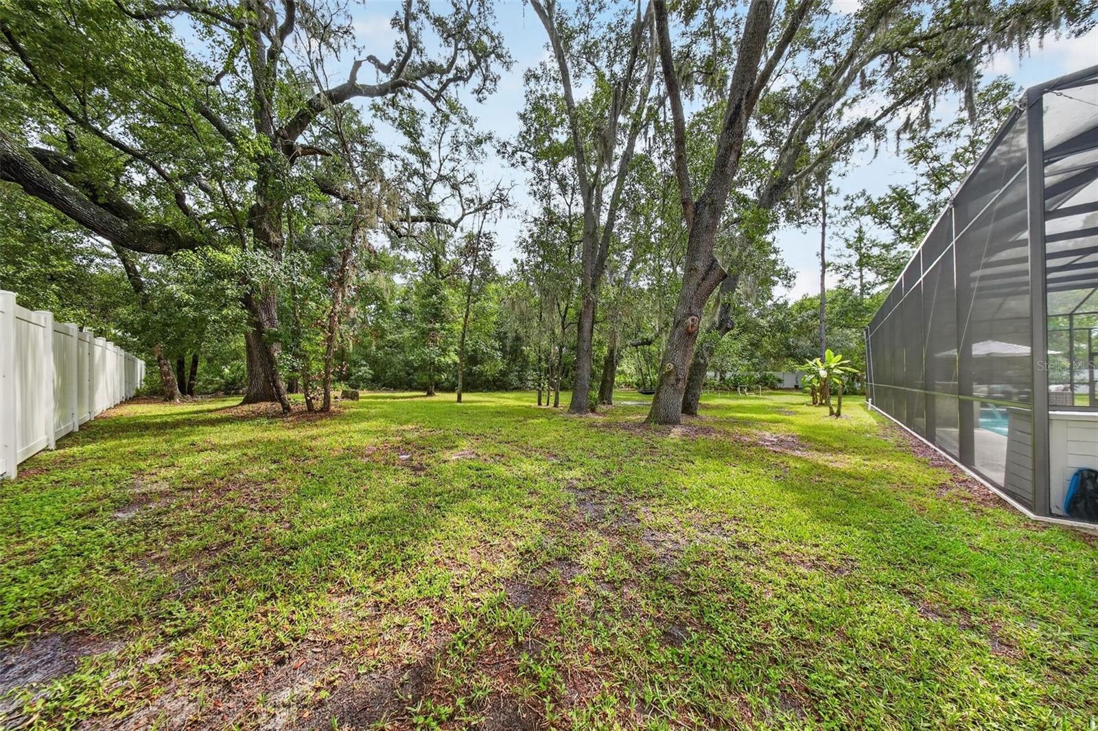 2304 CLEMENT RD