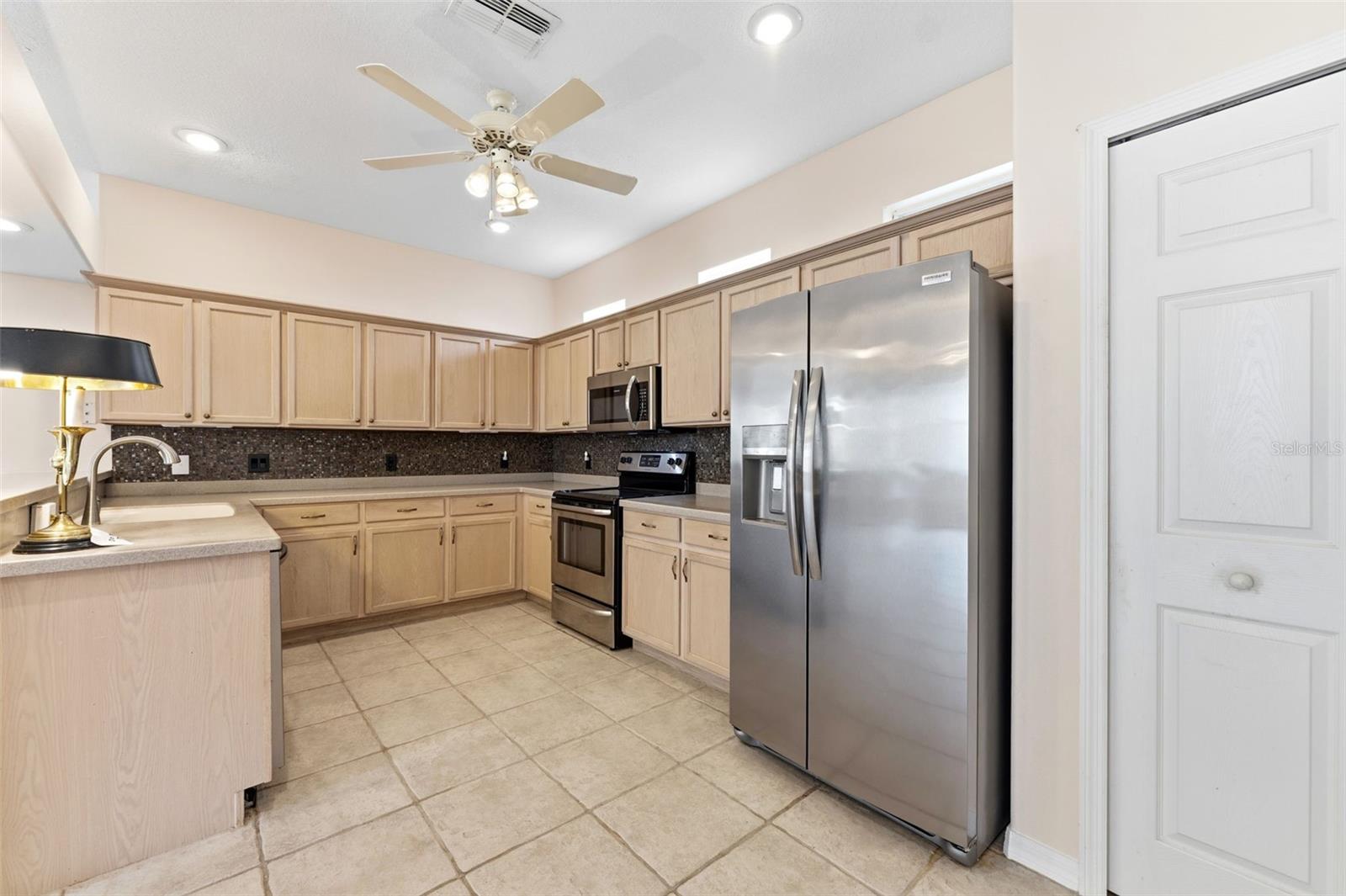 7606 BERNA LN
