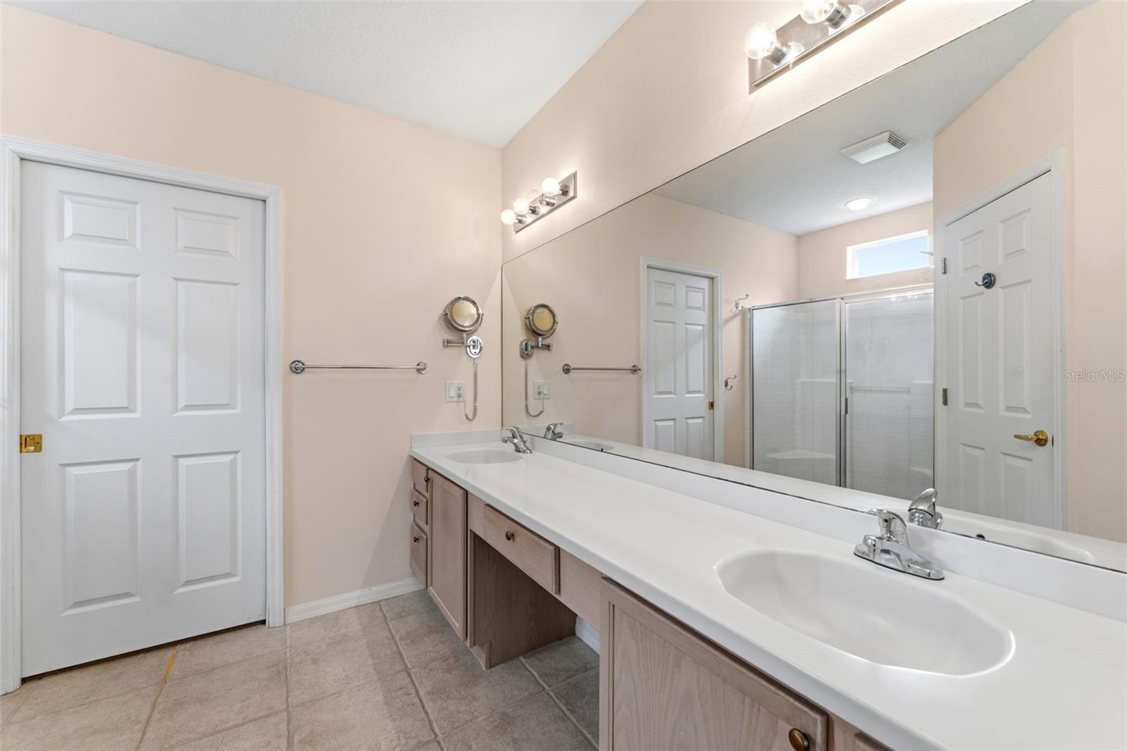 7606 BERNA LN