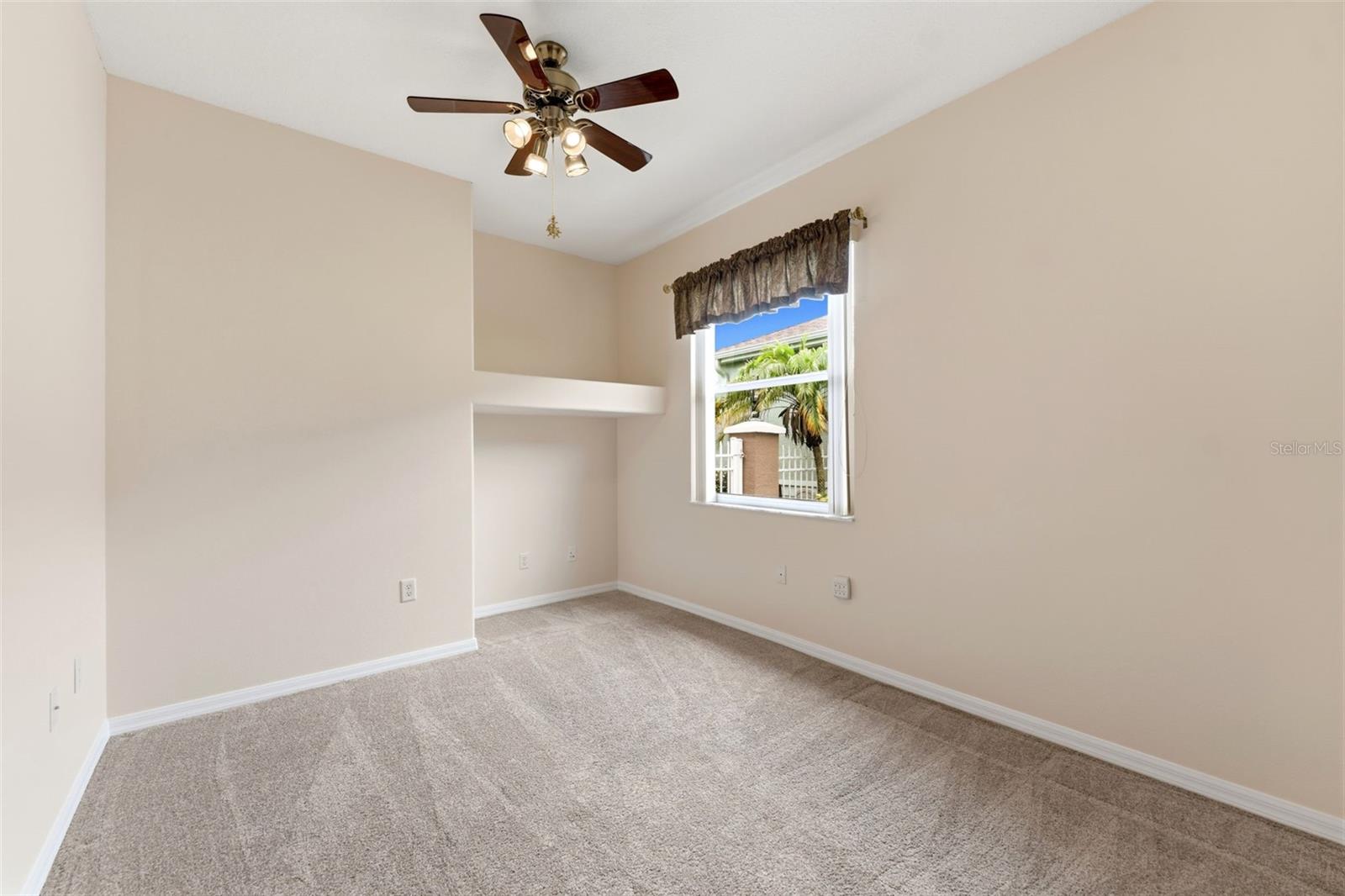 7606 BERNA LN