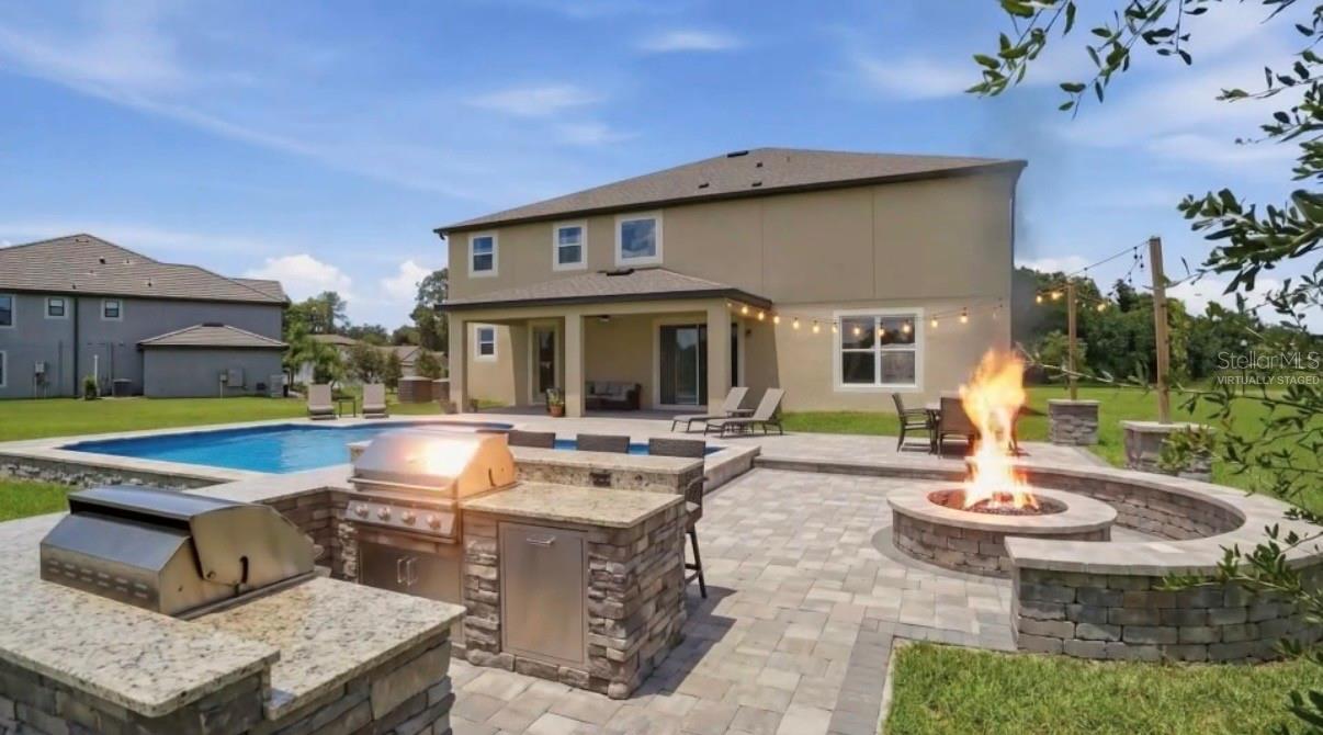 9307 PARISIAN CT