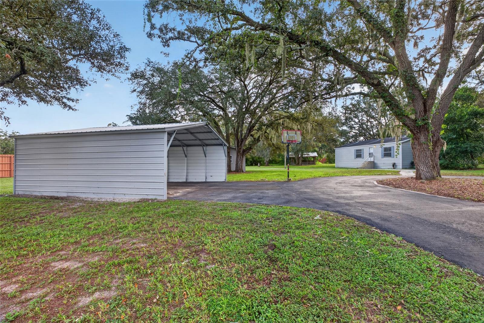15620 HAYS RD