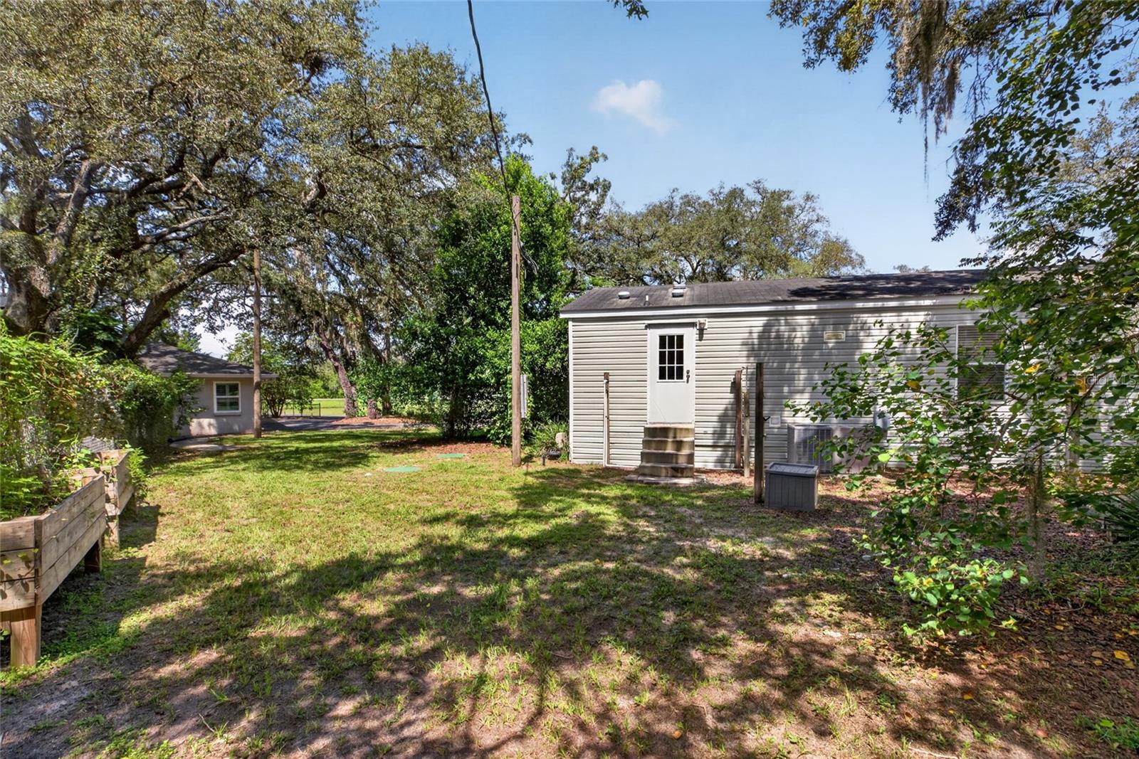 15620 HAYS RD