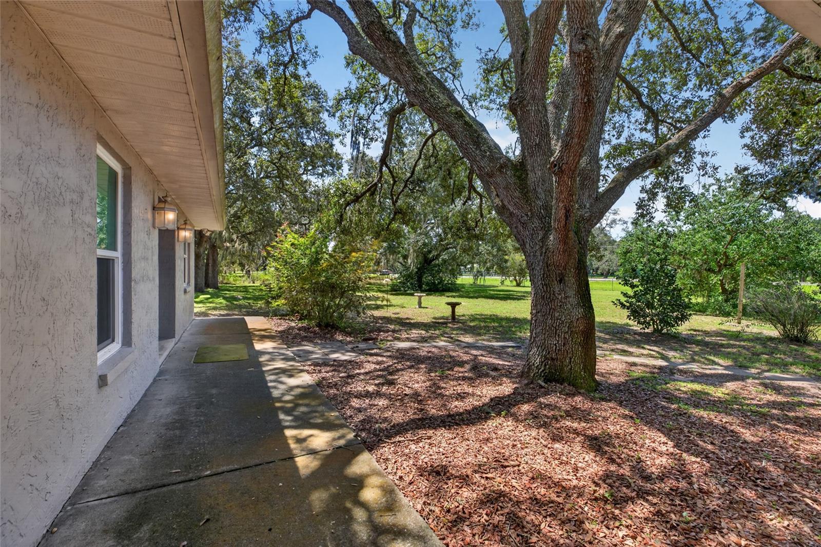 15620 HAYS RD