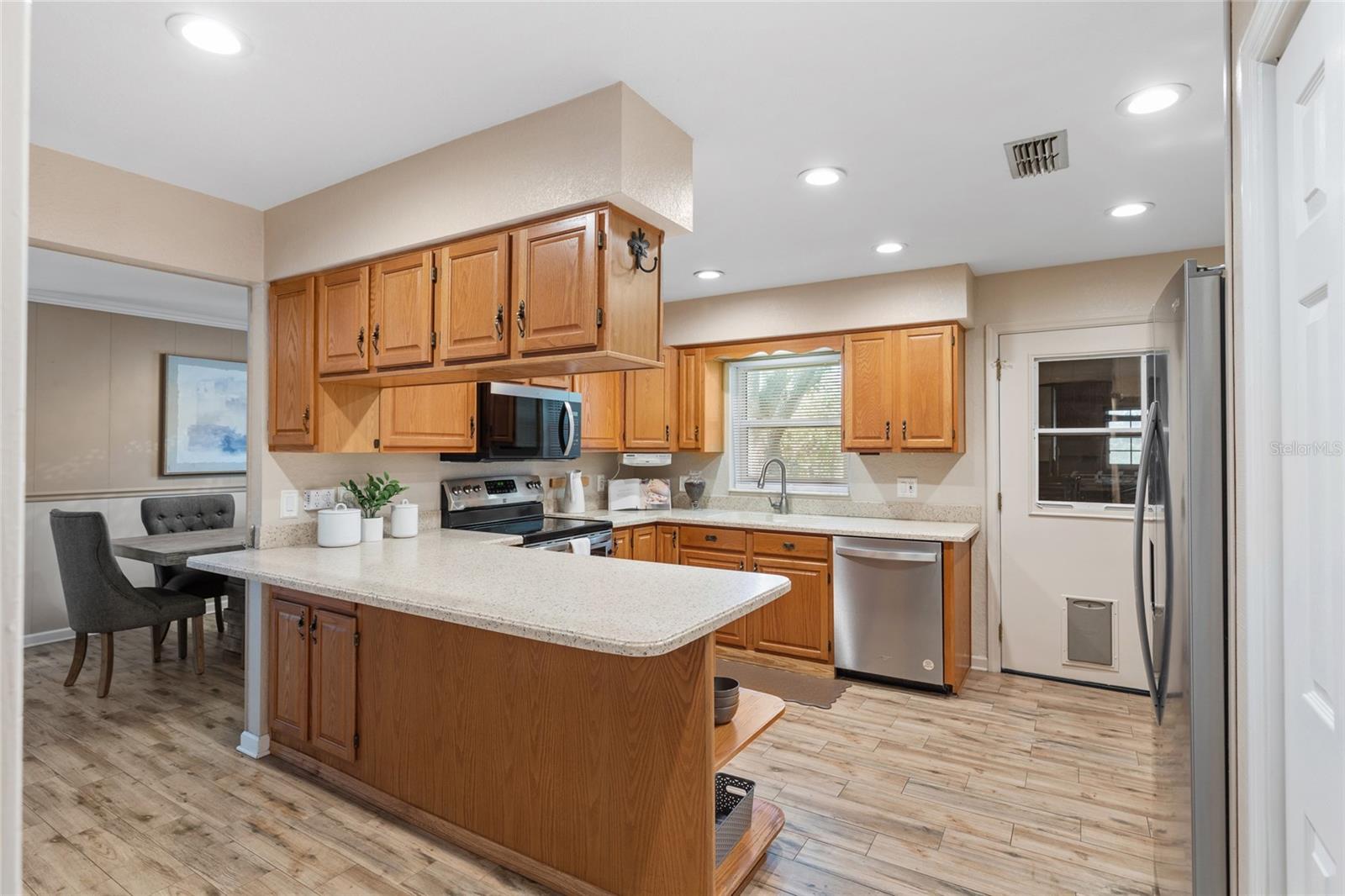 15620 HAYS RD