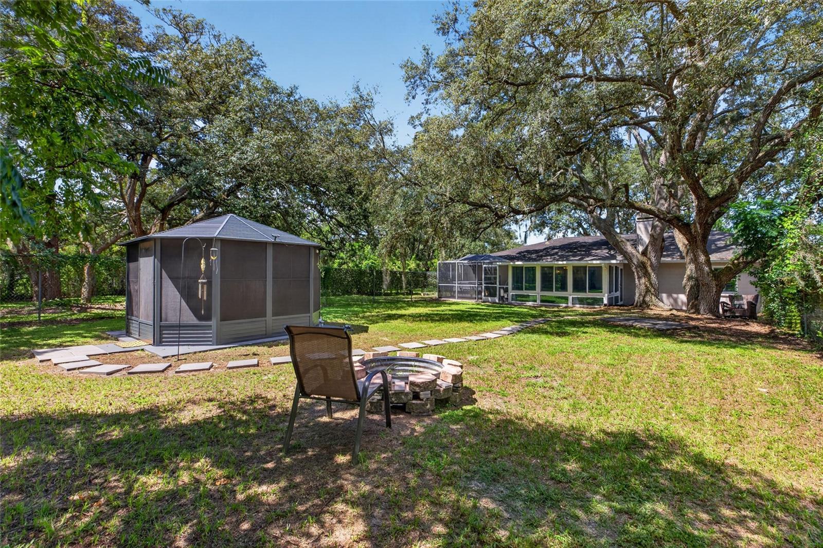 15620 HAYS RD