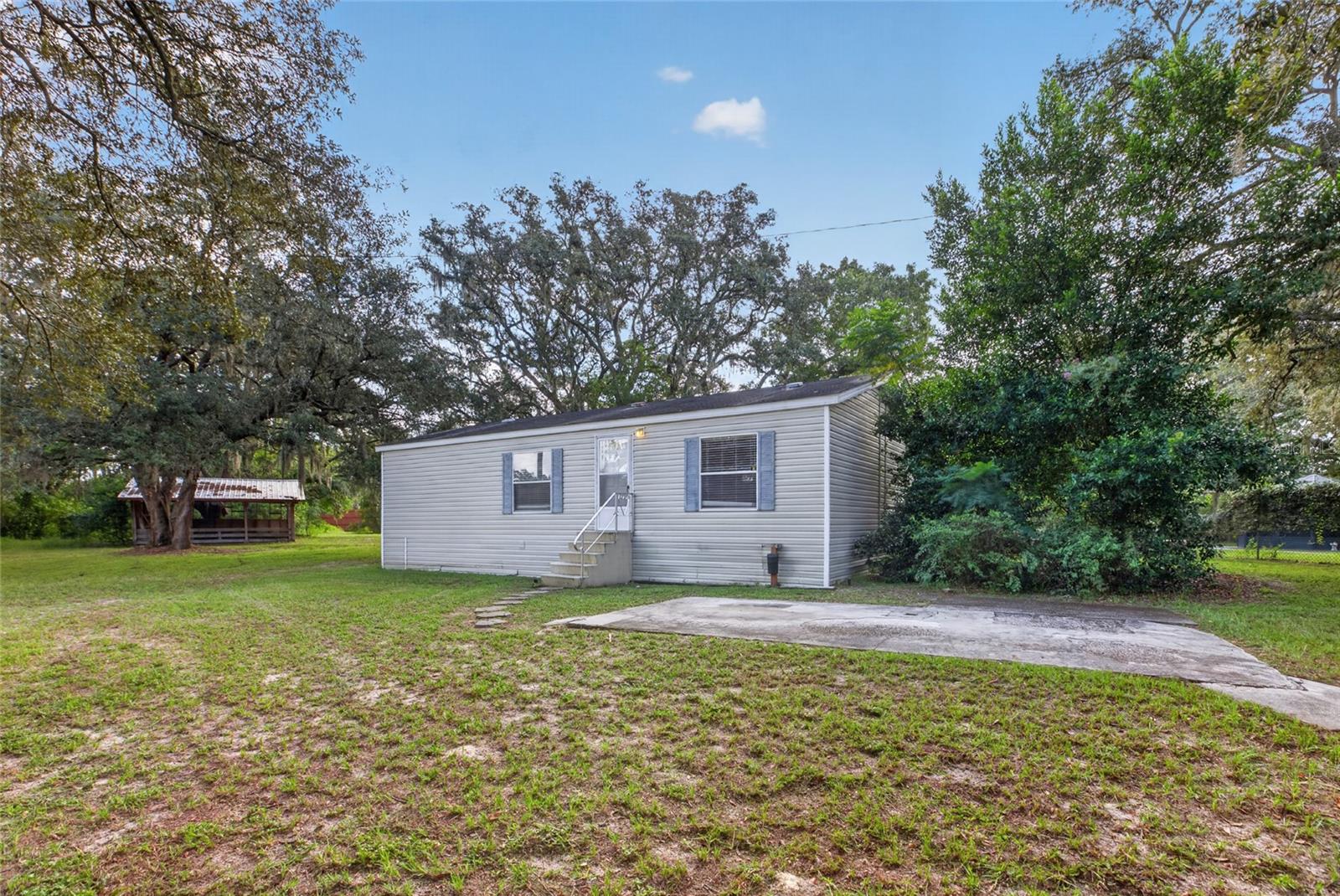 15620 HAYS RD