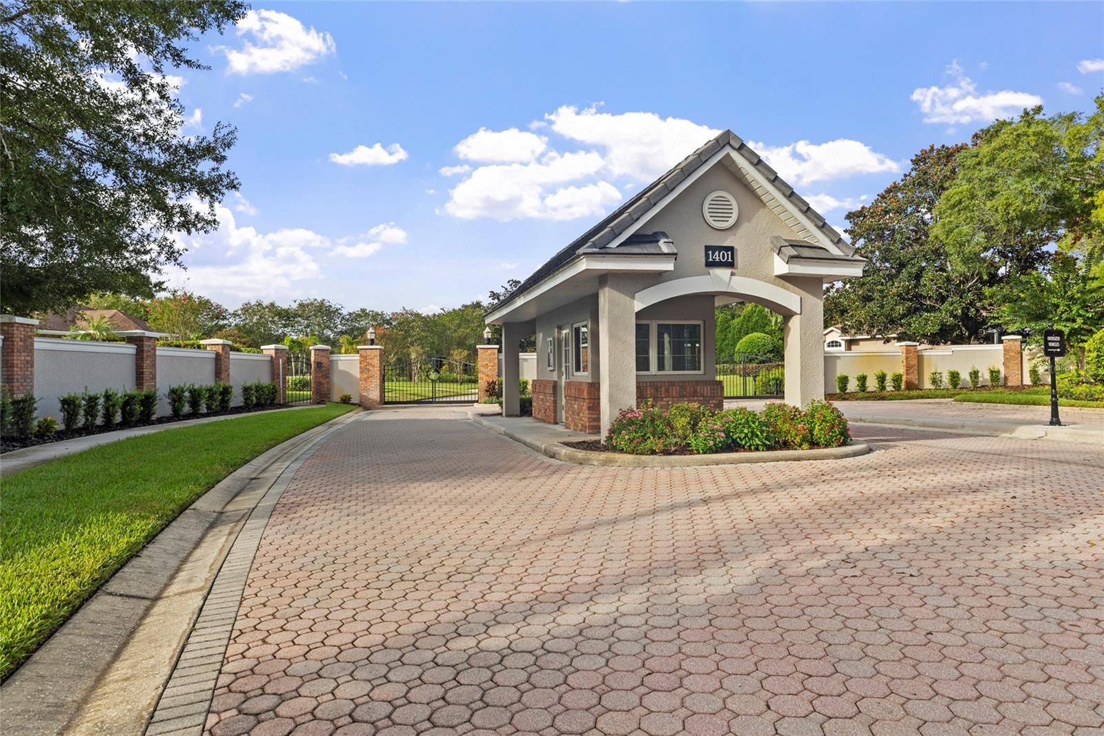 19614 EAGLE CREST DR