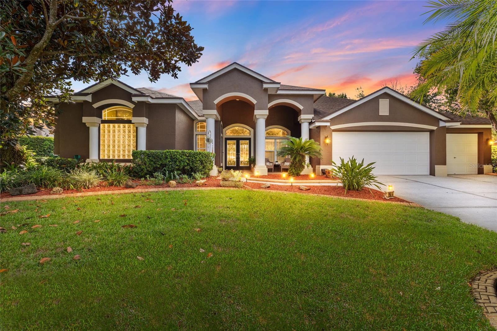 19614 EAGLE CREST DR