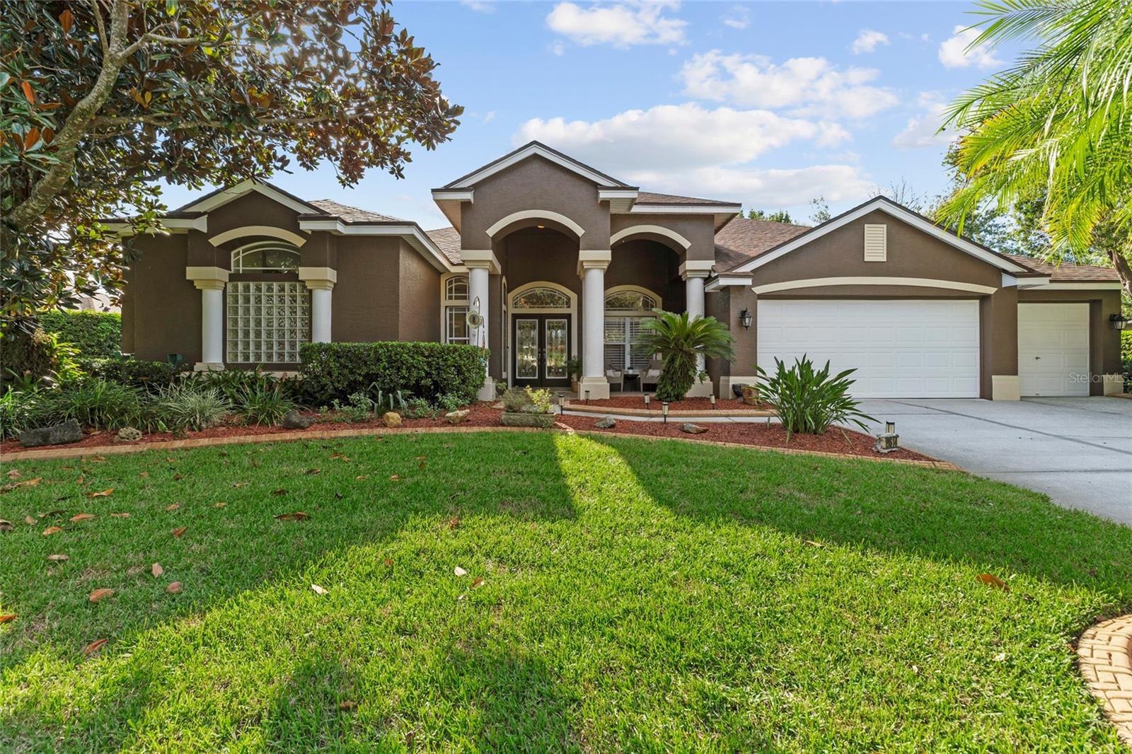 19614 EAGLE CREST DR