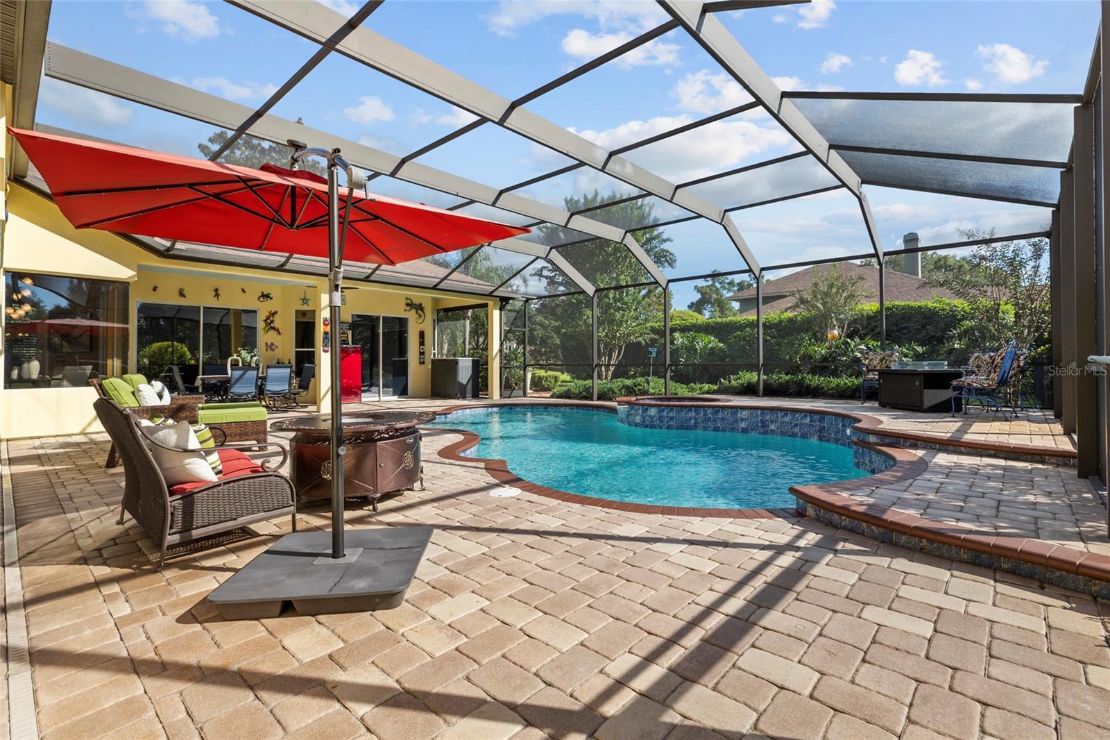 19614 EAGLE CREST DR