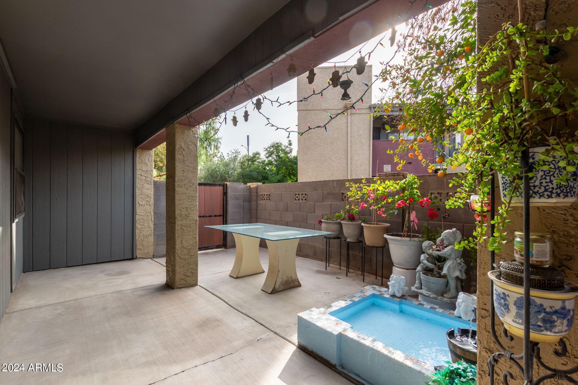 1730 W EMELITA Avenue, 1101