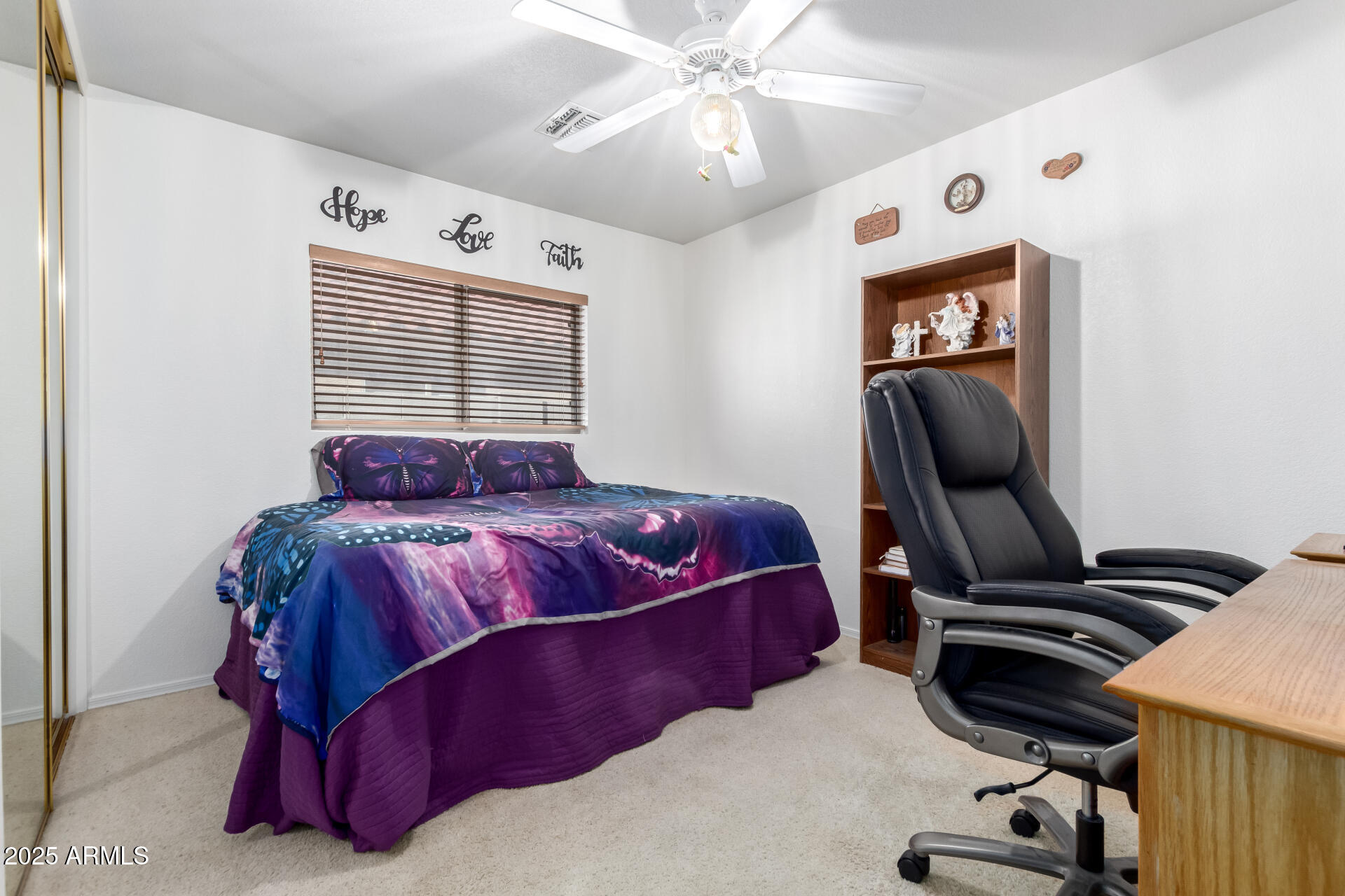 10510 W LOUISE Drive